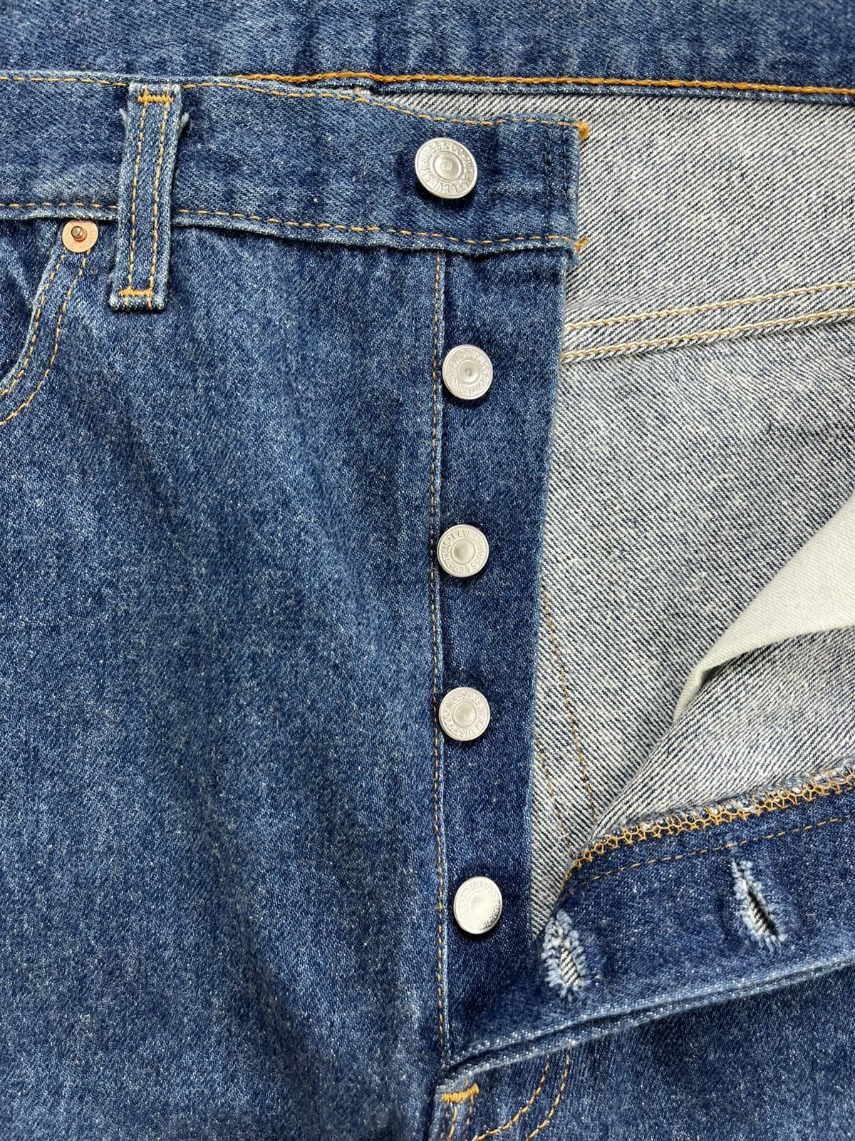 Levi's Vintage Clothing 🇺🇸1990s Vintage Levis 501XX 38x32 Straight Leg Blue Jeans Size US 38 / EU 54 - 8 Thumbnail