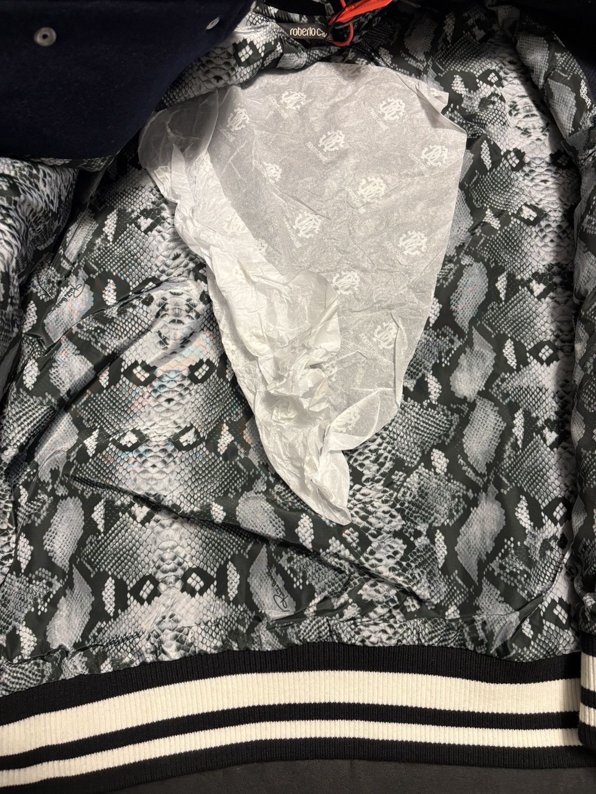 Roberto Cavalli Roberto cavali Size US XL / EU 56 / 4 - 3 Thumbnail