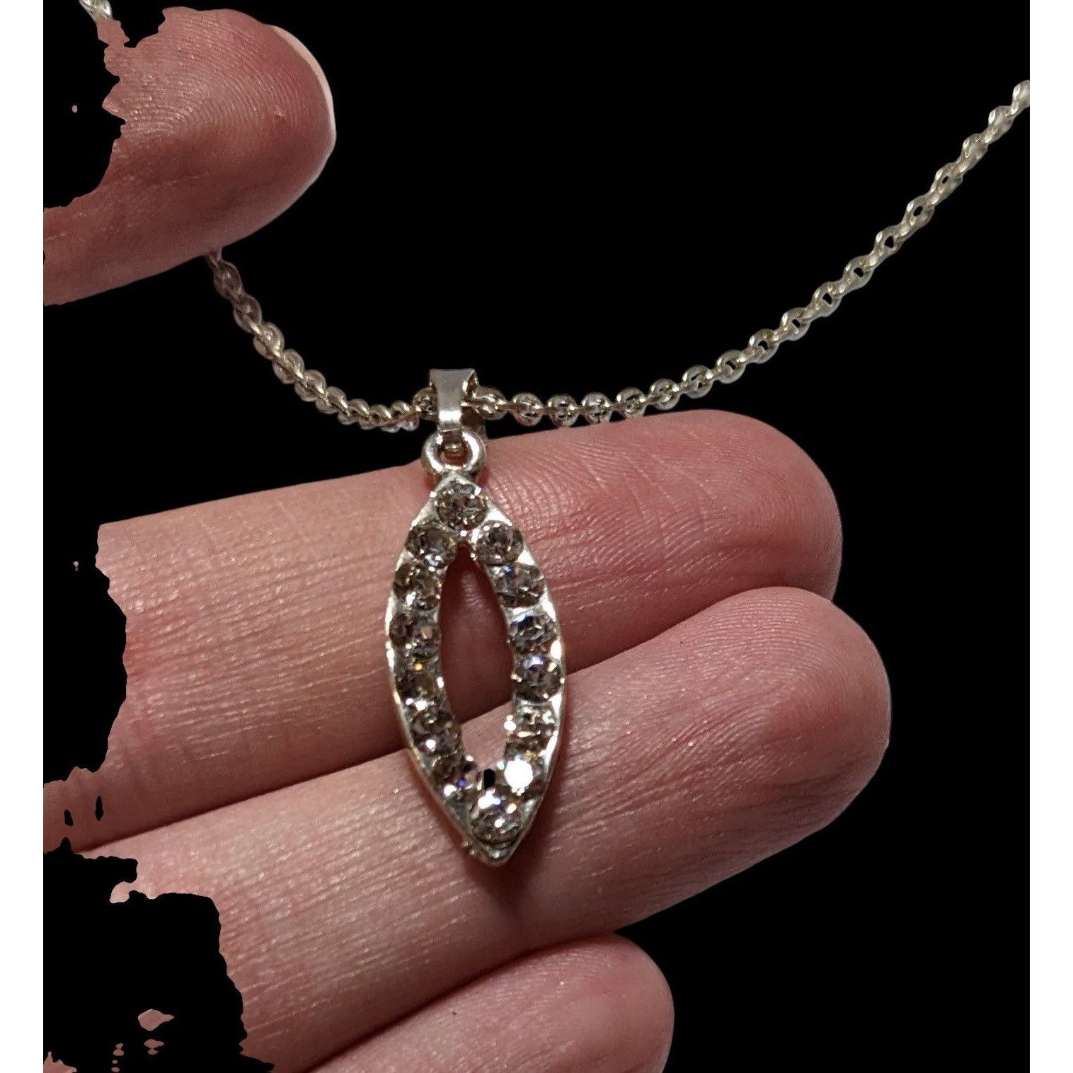 Other Simple Elegant Rhinestone Horse Eye Pendant Necklace Size ONE SIZE - 5 Thumbnail