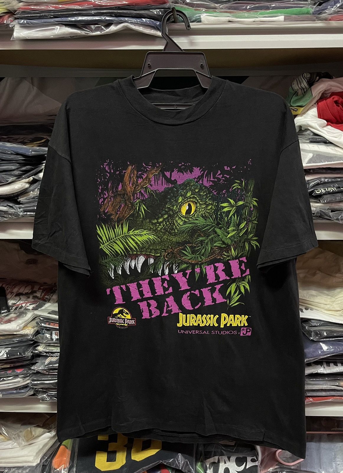 Vintage Vintage Jurassic Park🔥🔥🔥 Size US L / EU 52-54 / 3 - 1 Thumbnail