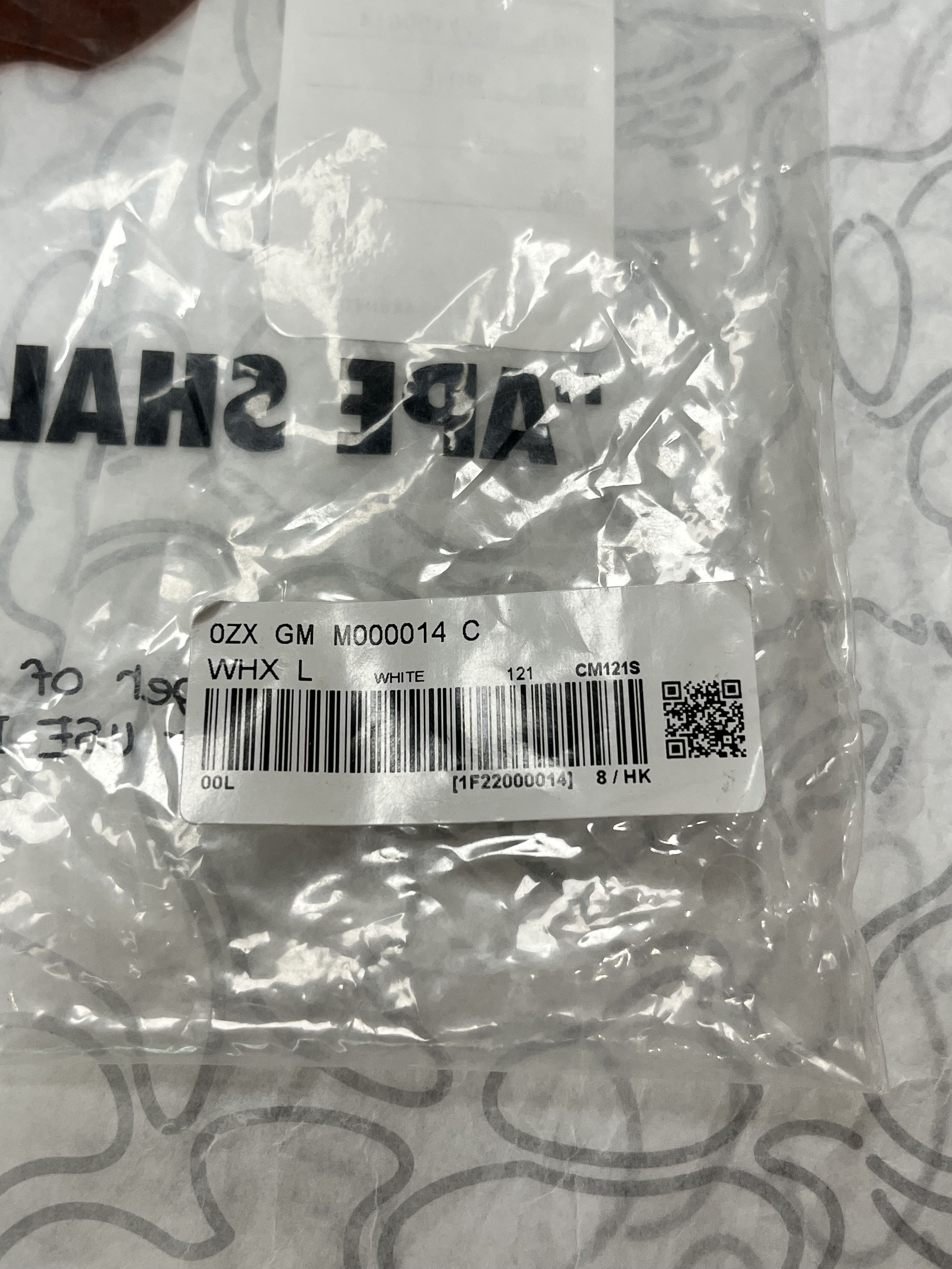 Bape Bape Hong Kong Members Only Card Tee White Size US L / EU 52-54 / 3 - 13 Thumbnail