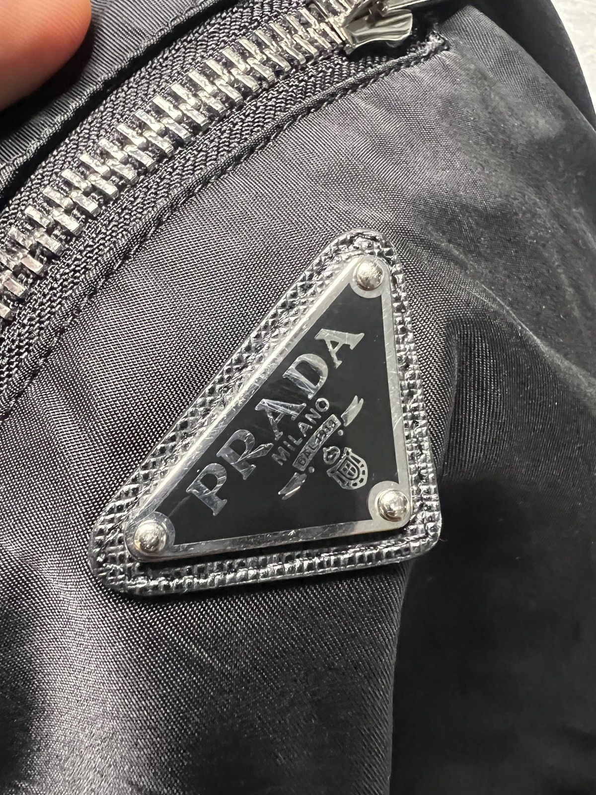Prada Prada multi zip Emblem Logo Nylon Pants Size 26" / US 2 / IT 38 - 5 Thumbnail