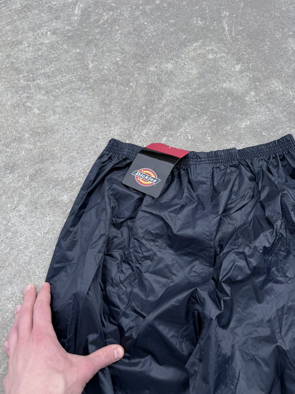 Other Vintage Dickies Y2K streetwear oversize nylon pants Size US 34 / EU 50 - 6 Thumbnail