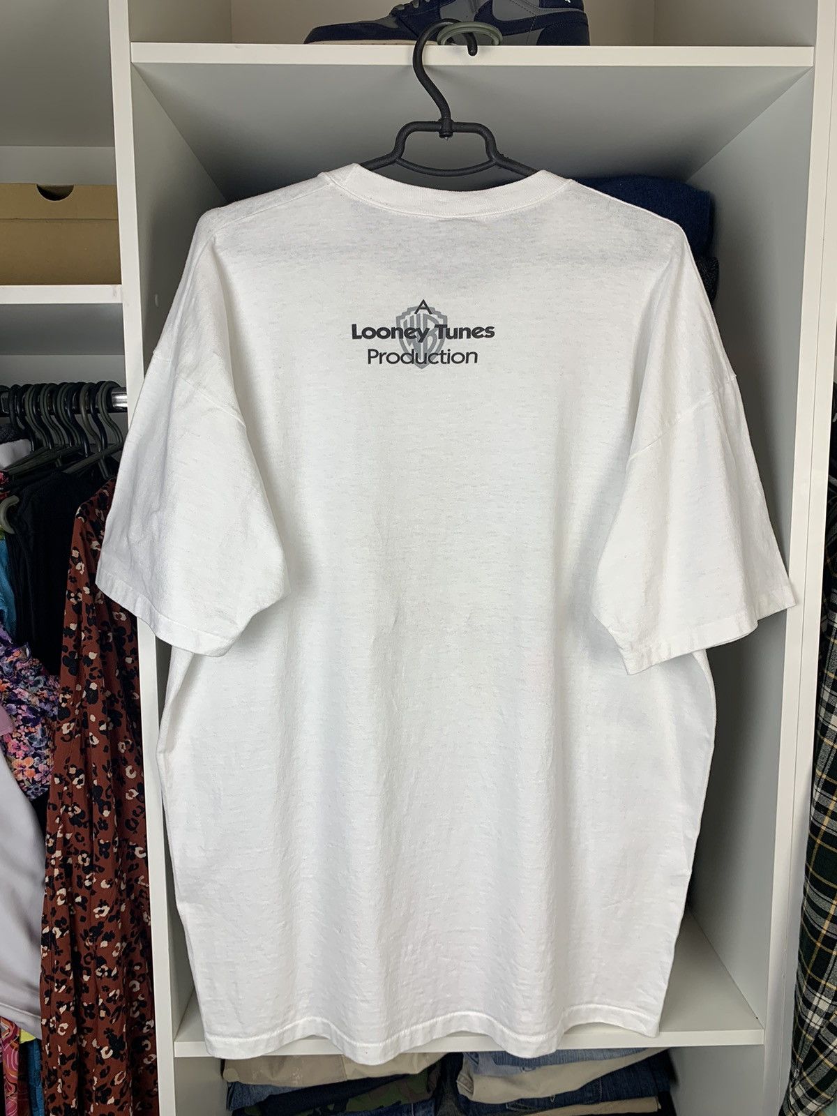 Vintage × Warner Bros Vintage 1996 Warner Bros Made in USA Single Stitch T-shirt Size US XXL / EU 58 / 5 - 16 Thumbnail