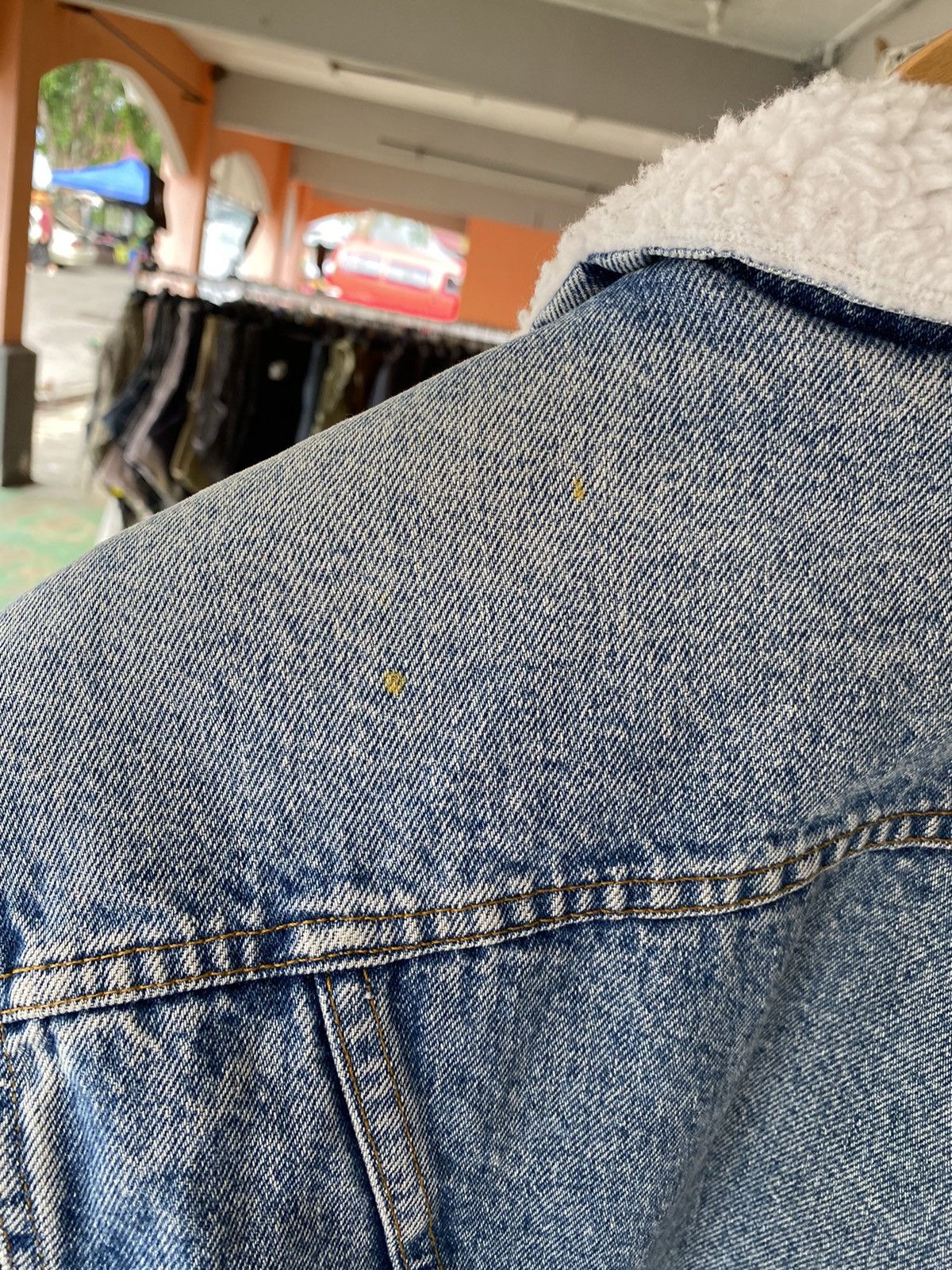 Levi's Vintage Levi's Denim Jacket Sherpa Lined Size M / US 6-8 / IT 42-44 - 17 Thumbnail