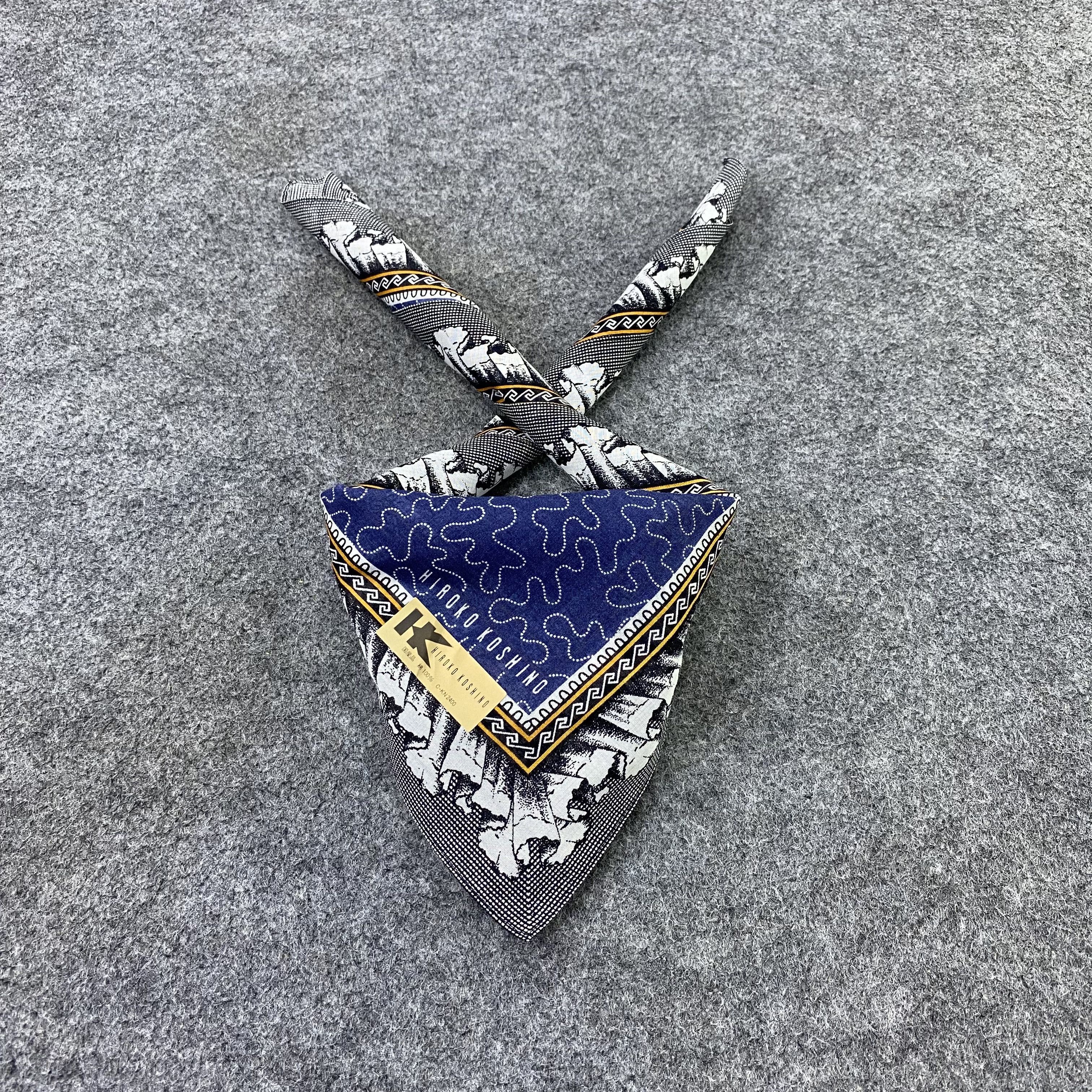 Japanese Brand Hiroko Koshino Handkerchief / Bandana / Neckerchief-B2393 Size ONE SIZE - 2 Thumbnail