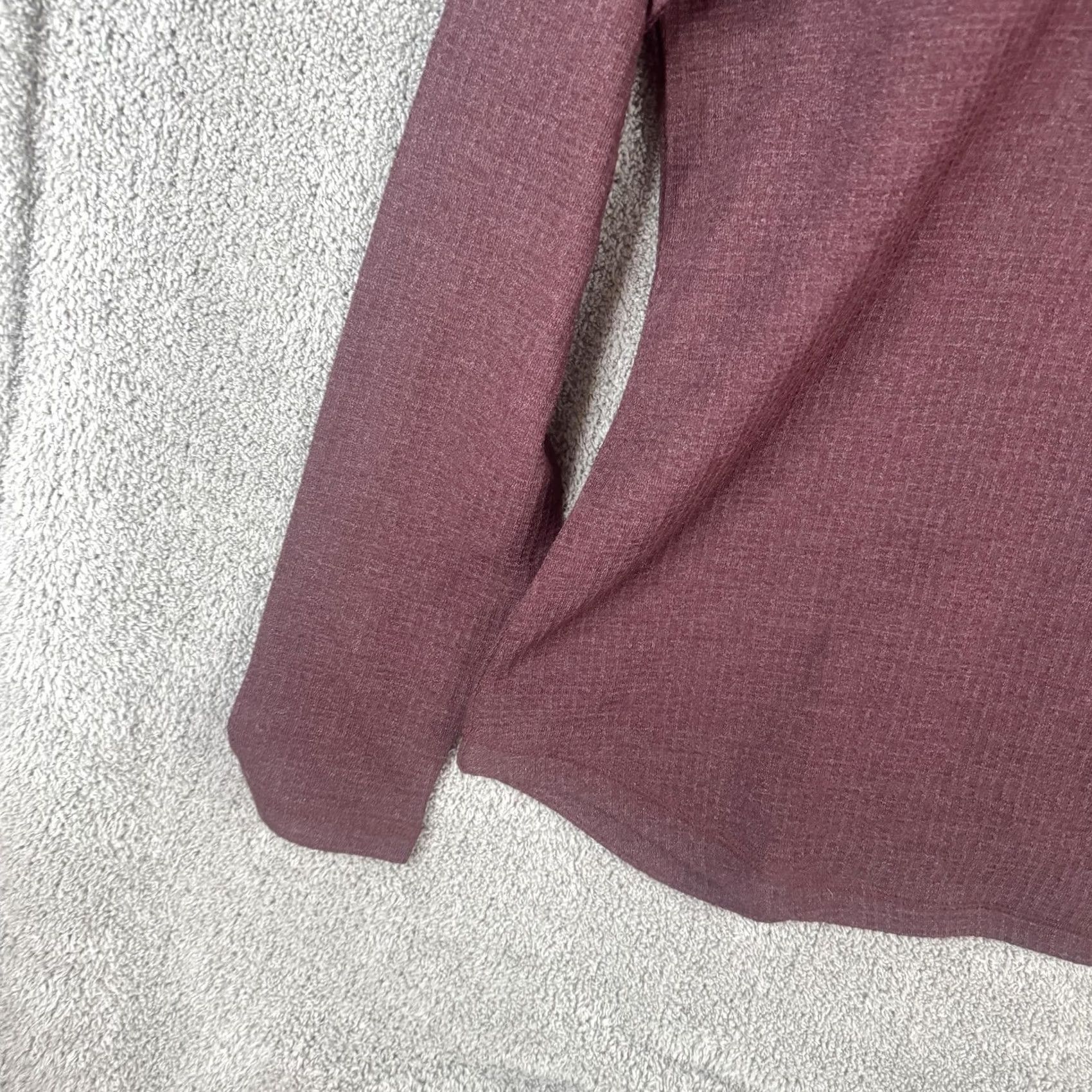 Vintage Columbia Womens Shirt 2XL Burgundy Red Waffle Knit Long Sleeve Crewneck Tee Size XXL / US 16-18 / IT 52-54 - 2 Thumbnail