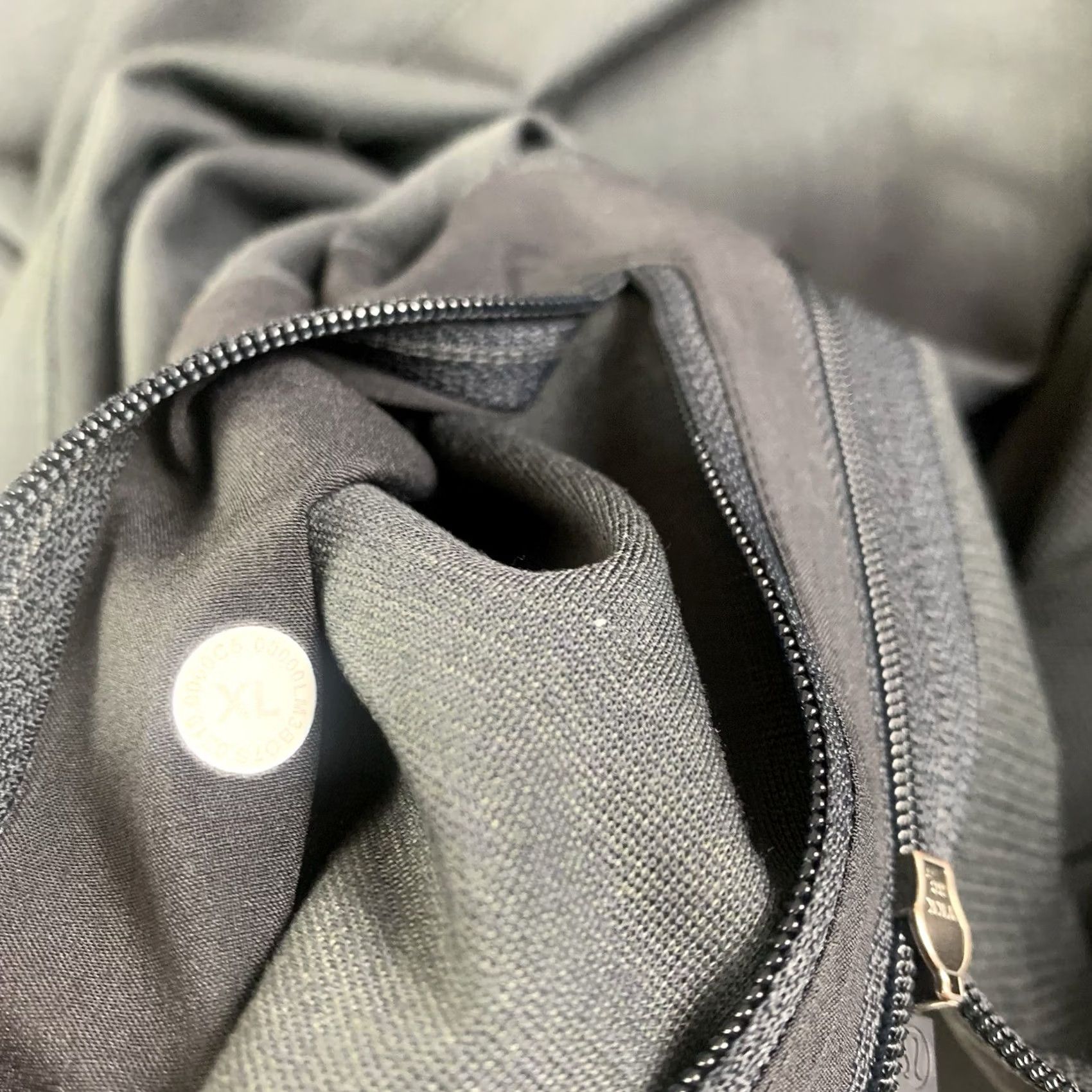 Lululemon Lululemon City Sweat Crew Thin Zip Pullover Sweatshirt Mens XL Gray Side Zip Pullover Size US XL / EU 56 / 4 - 6 Thumbnail