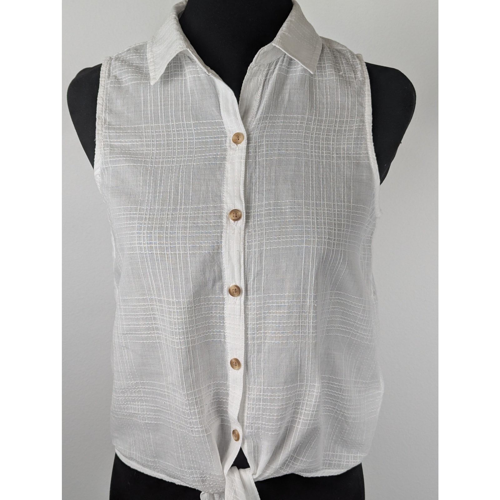Other beachlunchlounge Sleeveless tie front wmns Top sz Xsmall GUC Size XS / US 0-2 / IT 36-38 - 1 Thumbnail