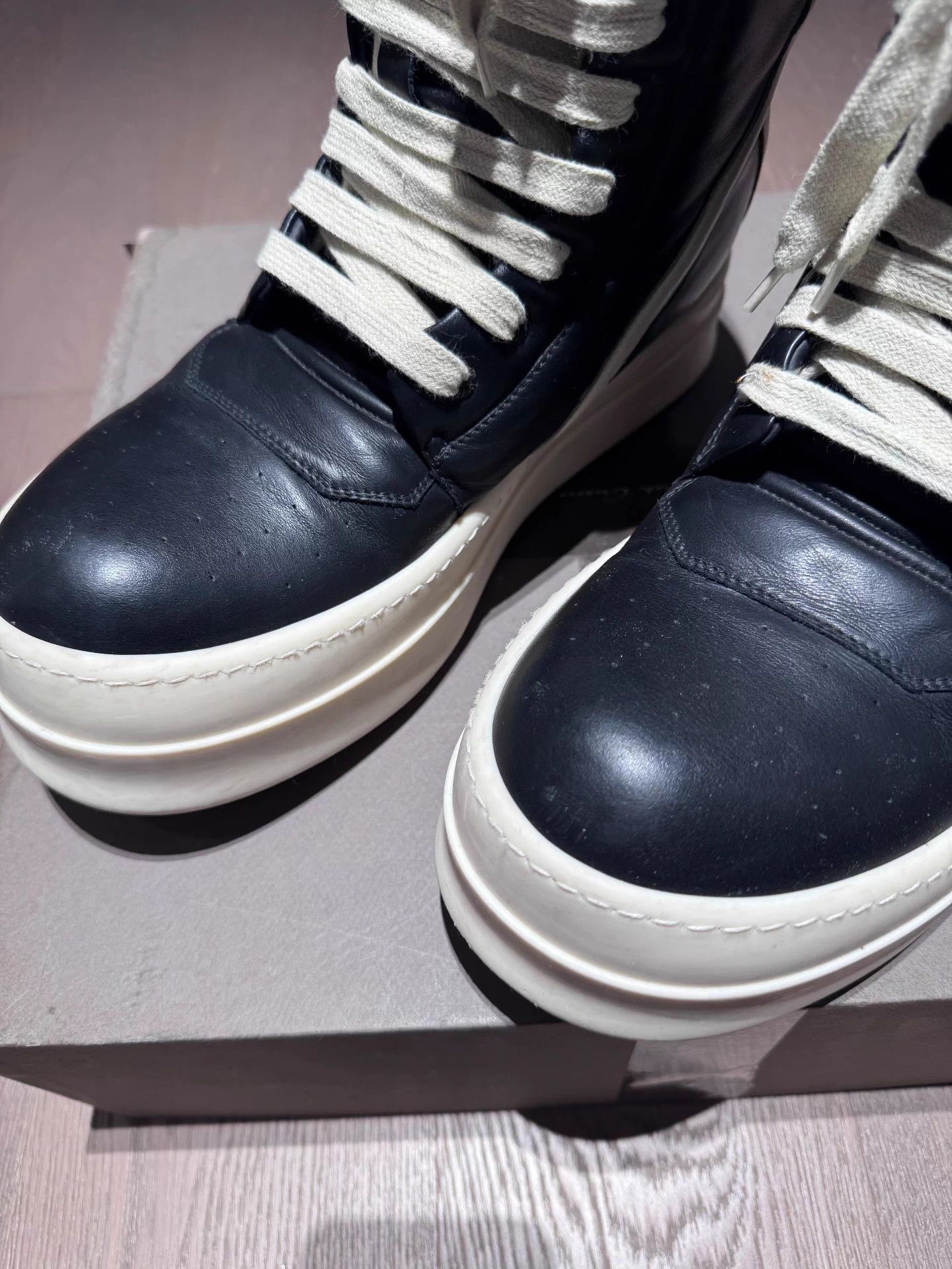 Rick Owens Rick Owens Inverted Triangle High-Top 43 Minor Heel Wear Box Size US 10 / EU 43 - 5 Thumbnail