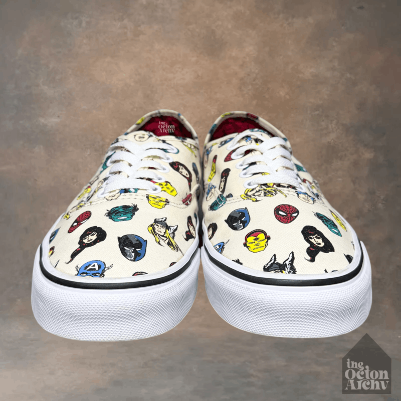 Disney × Vans Vans Authentic x Marvel 'Marvel Heads' 2018 VN0A38EMRNU Used Size US 10 / EU 43 - 3 Thumbnail