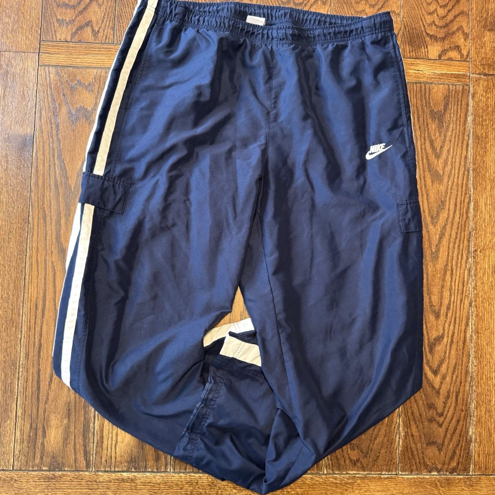 Nike VINTAGE Nike Lined Track Pants Mens 2XL Baggy Cargo Ankle Zip Blue White Size US 39 - 2 Thumbnail