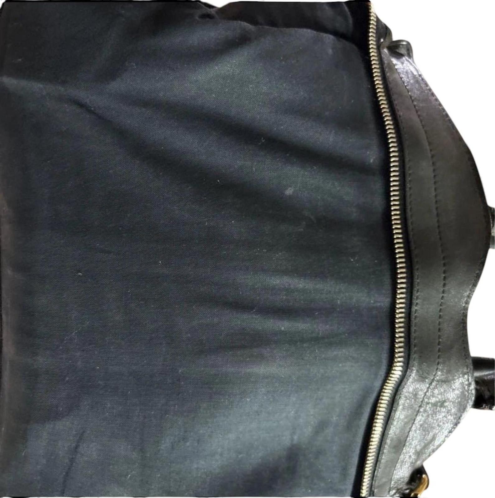 Yves Saint Laurent Saint Laurent - Black Leather Handbag Gold Y Logo Size ONE SIZE - 9 Thumbnail