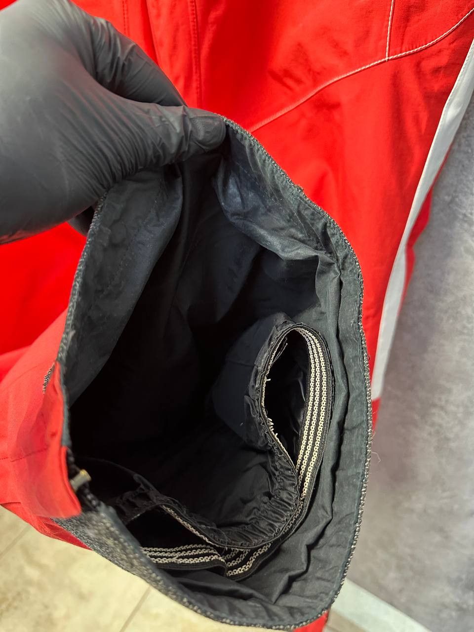 Other Frencys Ski Pants Gore-Tex Red Waterproof Thinsulate Size US 36 / EU 52 - 12 Thumbnail