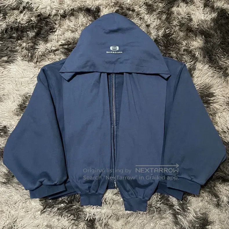 Balenciaga Balenciaga Blue Four Sleeve Faux Two-Piece Zip Hoodie Flee Size US M / EU 48-50 / 2 - 1 Thumbnail