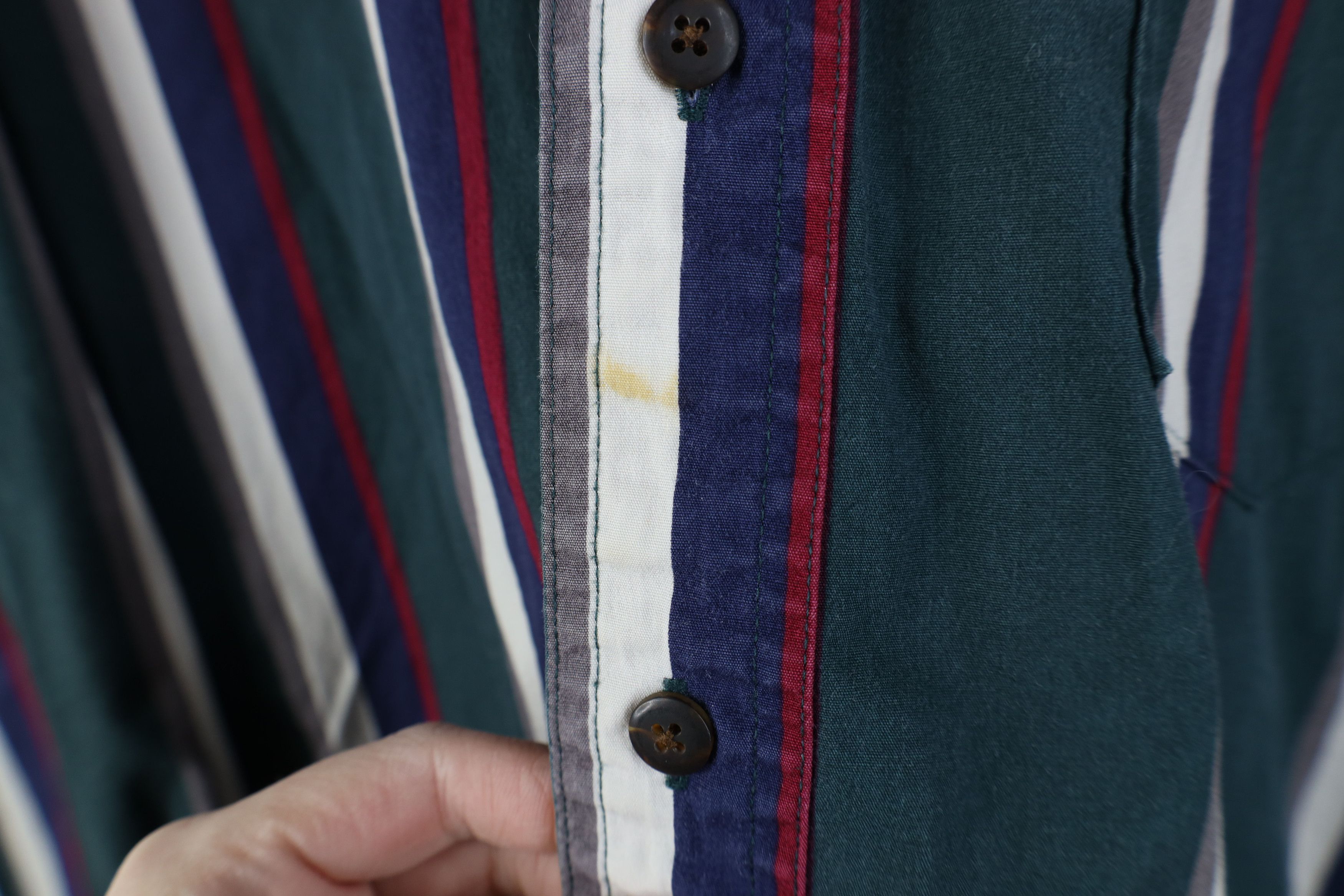 Vintage Vintage 90s Streetwear Block Collared Button Down Shirt Size US XL / EU 56 / 4 - 9 Thumbnail