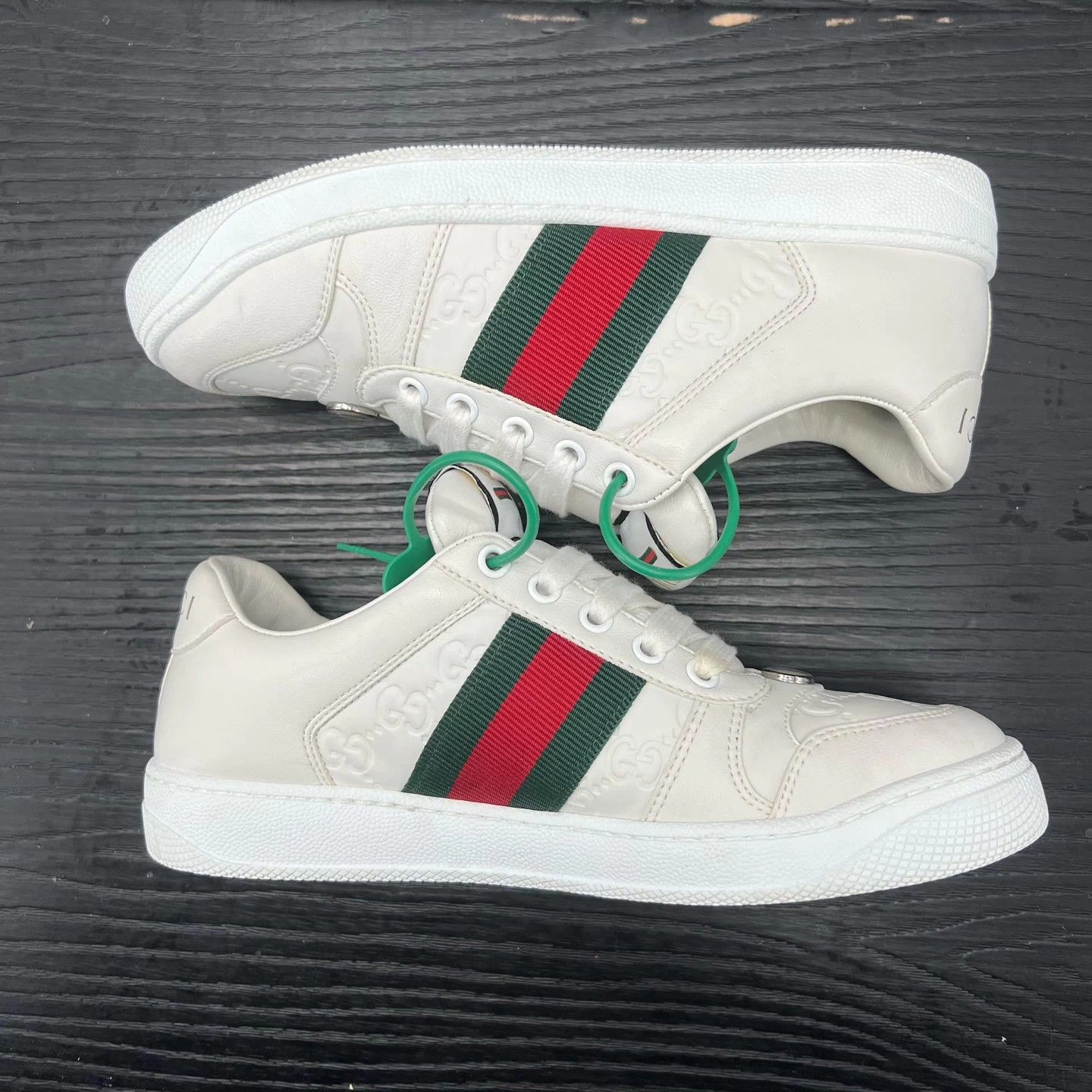 Gucci Gucci Embossed White Red 36 Mint Box Size US 6 / IT 36 - 3 Thumbnail
