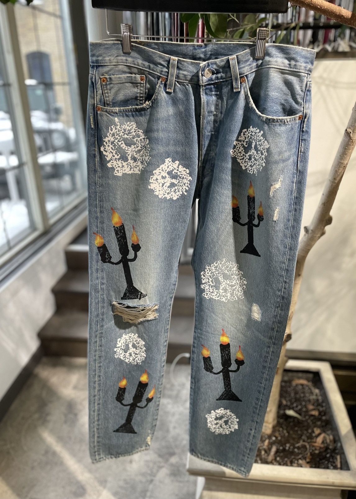 DENIM TEARS × Virgil Abloh "Message in a Tear" Levi's Jeans DENIM TEARS × VIRGIL ABLOH Size US 33 - 4 Thumbnail