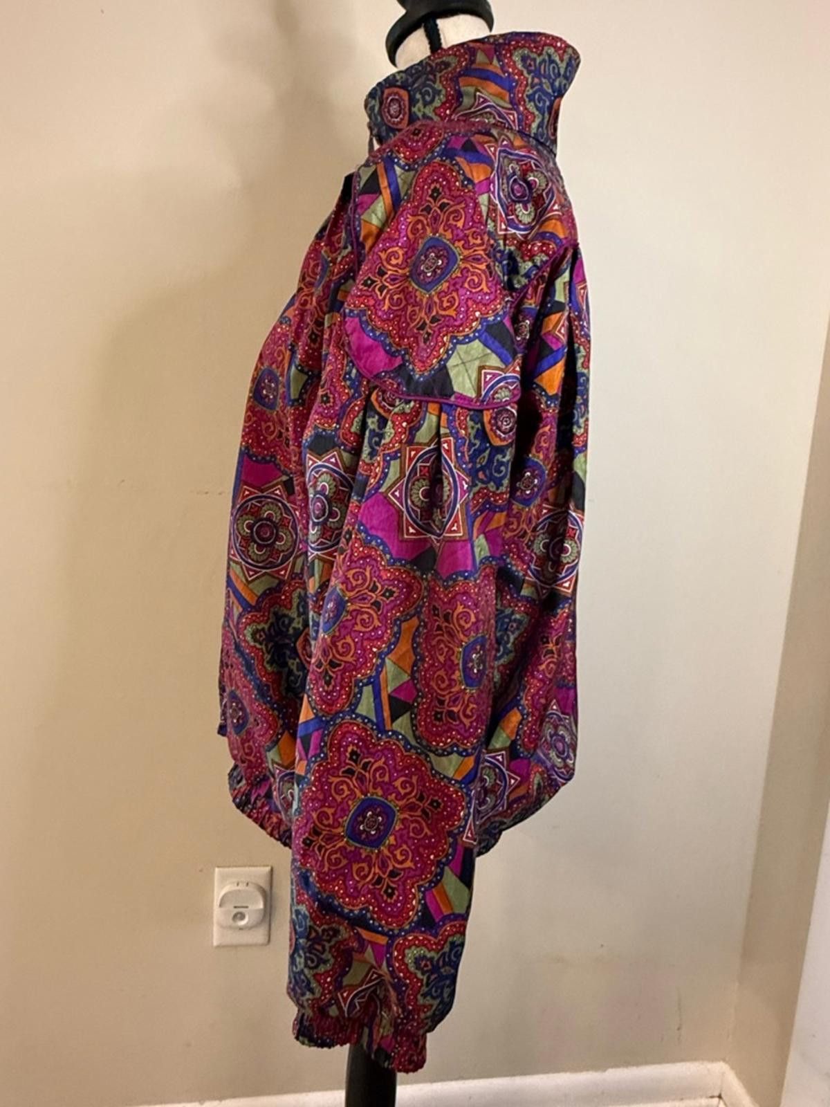 Lavenham Lavon retro 80s ornate multicolored zip up jacket SZ M Size M / US 6-8 / IT 42-44 - 3 Thumbnail