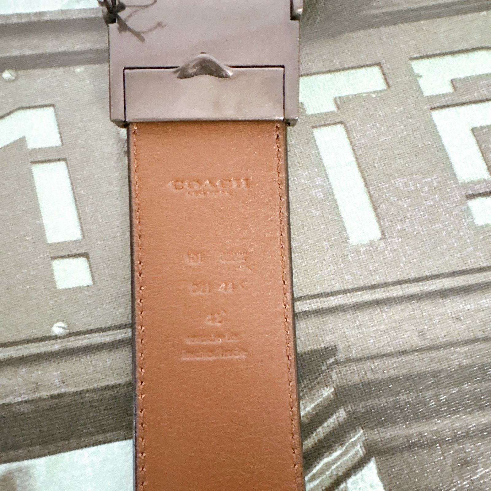 Coach Coach 101 Plaque Buckle Cut-To-Size Reversible Belt Size ONE SIZE - 5 Thumbnail