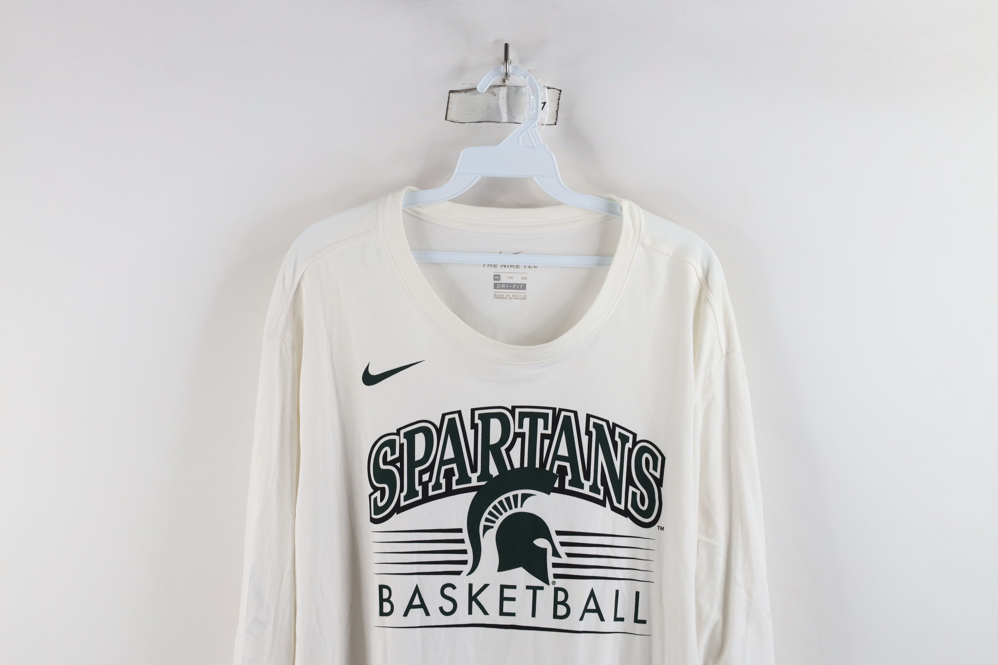 Nike × Vintage Nike Michigan University Basketball Long Sleeve T-Shirt Size US XXL / EU 58 / 5 - 2 Thumbnail