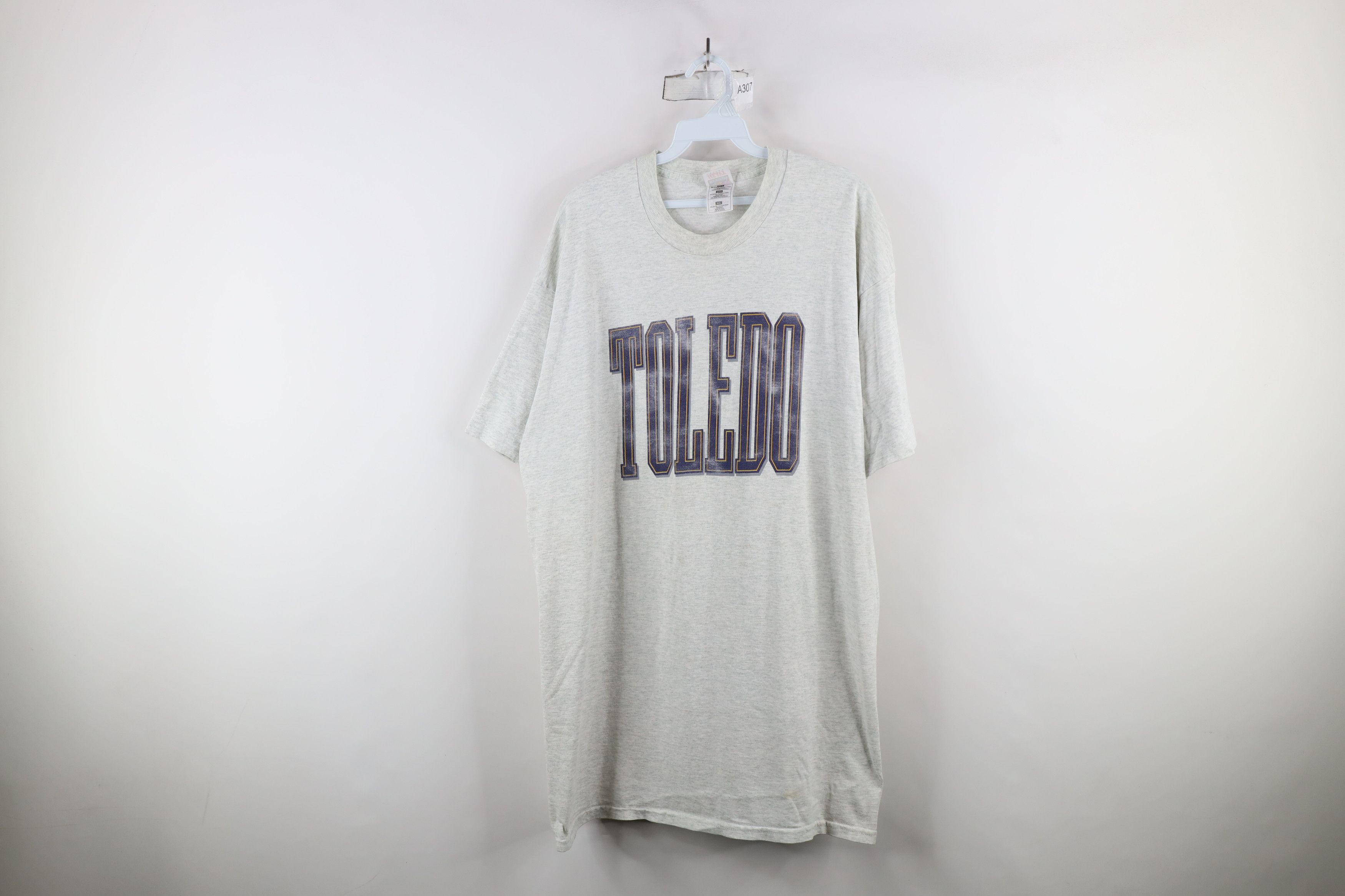 Vintage Vintage 90s Spell Out University of Toledo T-Shirt Gray Size US XXL / EU 58 / 5 - 1 Thumbnail
