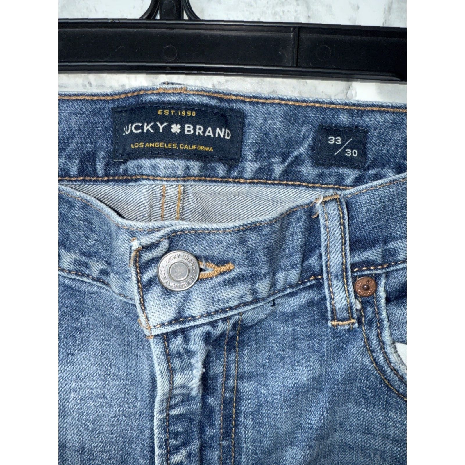 Lucky Brand Lucky Brand Jeans Mens 33x30 Blue Fade 363 Straight Naturally Distressed Size US 33 - 4 Thumbnail