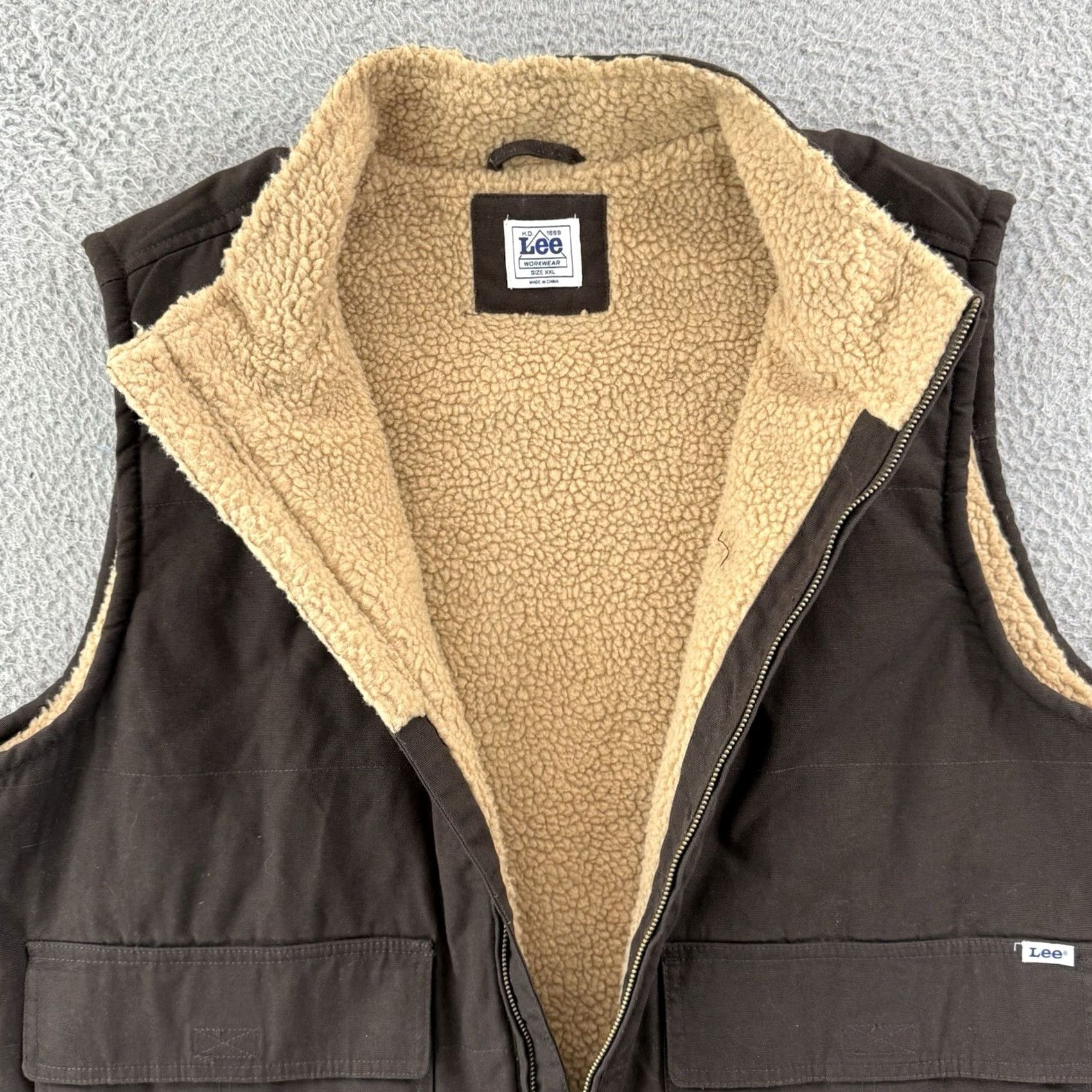 Lee Lee Vest 2XL Brown Canvas Sherpa Lined Full Zip Workwear Casual Outdoor Jacket/Coat, Mens, Regular, 90s Southwestern Western American Theme Size US XXL / EU 58 / 5 - 4 Thumbnail