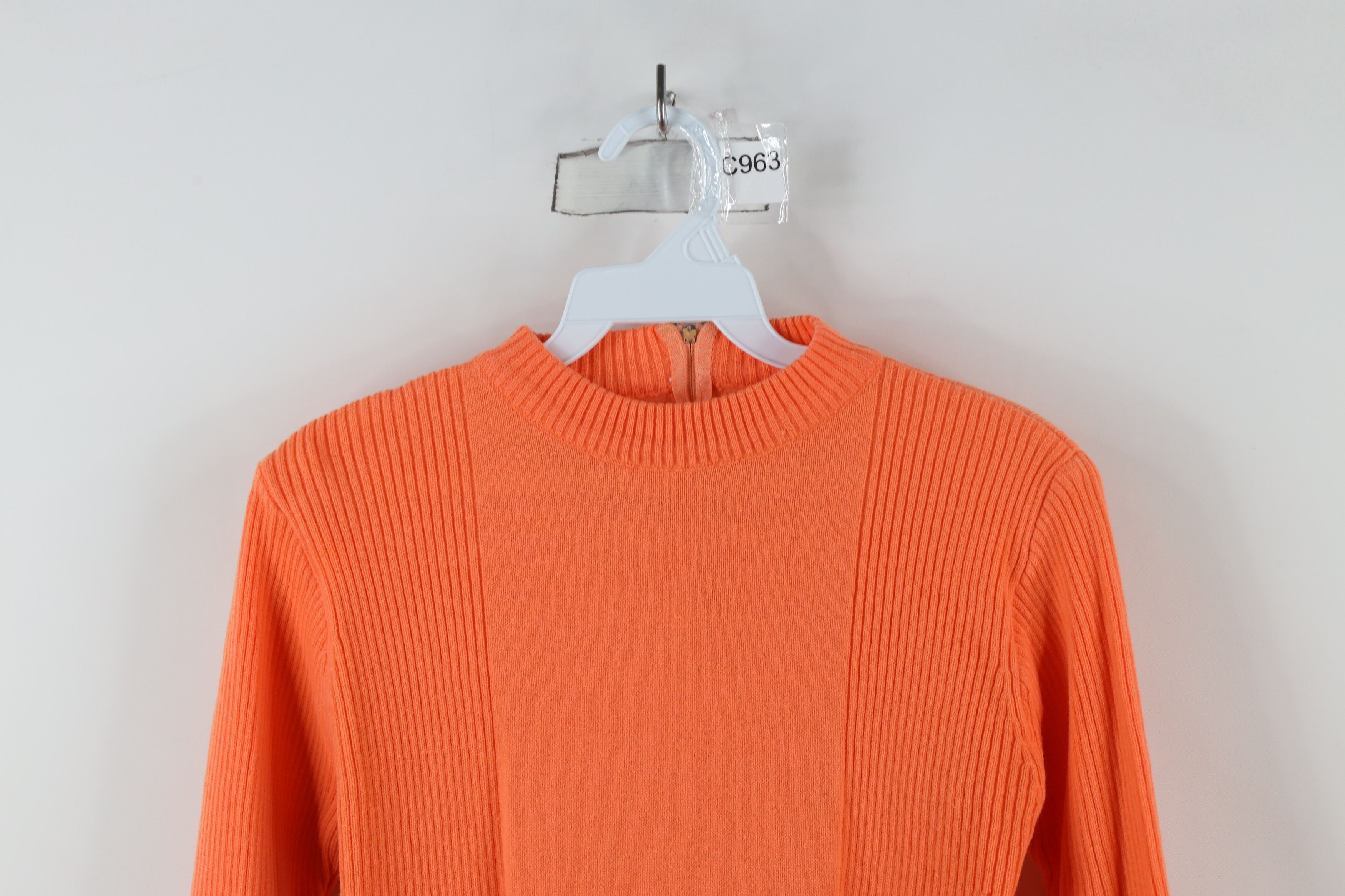 Vintage Vintage 70s Streetwear Ribbed Knit Back Zip Sweater Size M / US 6-8 / IT 42-44 - 2 Thumbnail