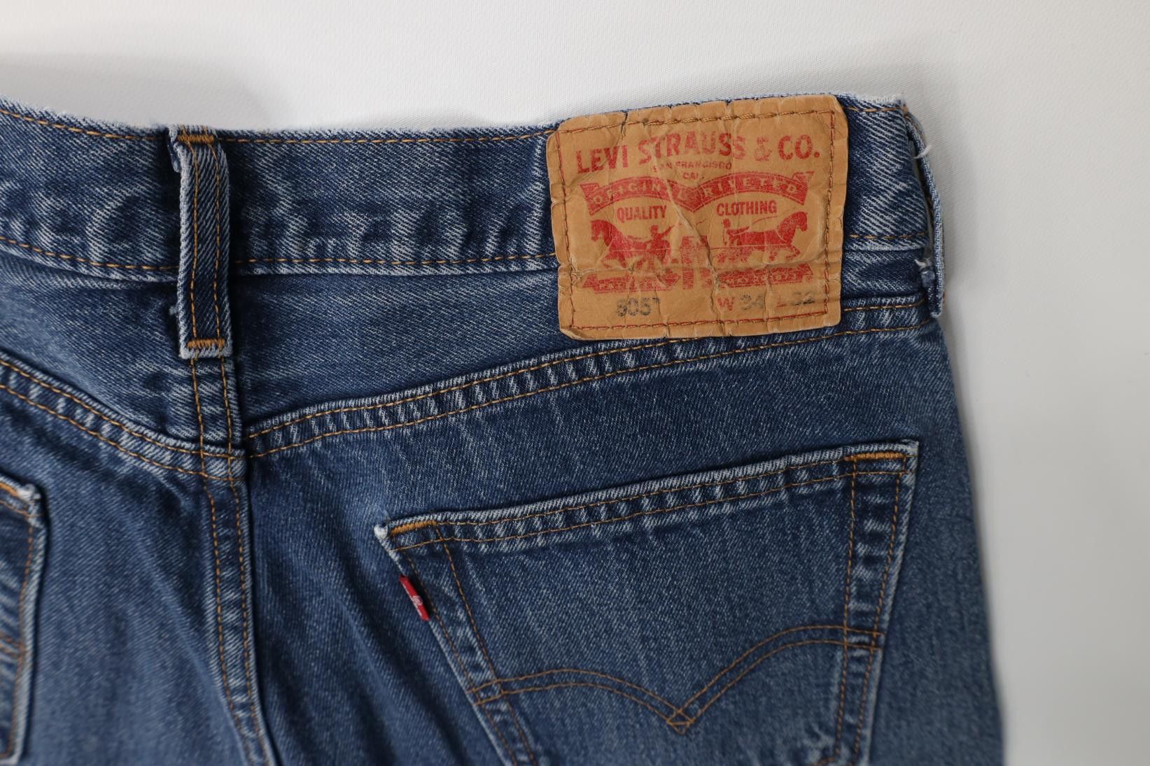 Levi's Vintage Y2K Levis 505 Regular Fit Straight Leg Denim Jeans Size US 34 / EU 50 - 14 Thumbnail