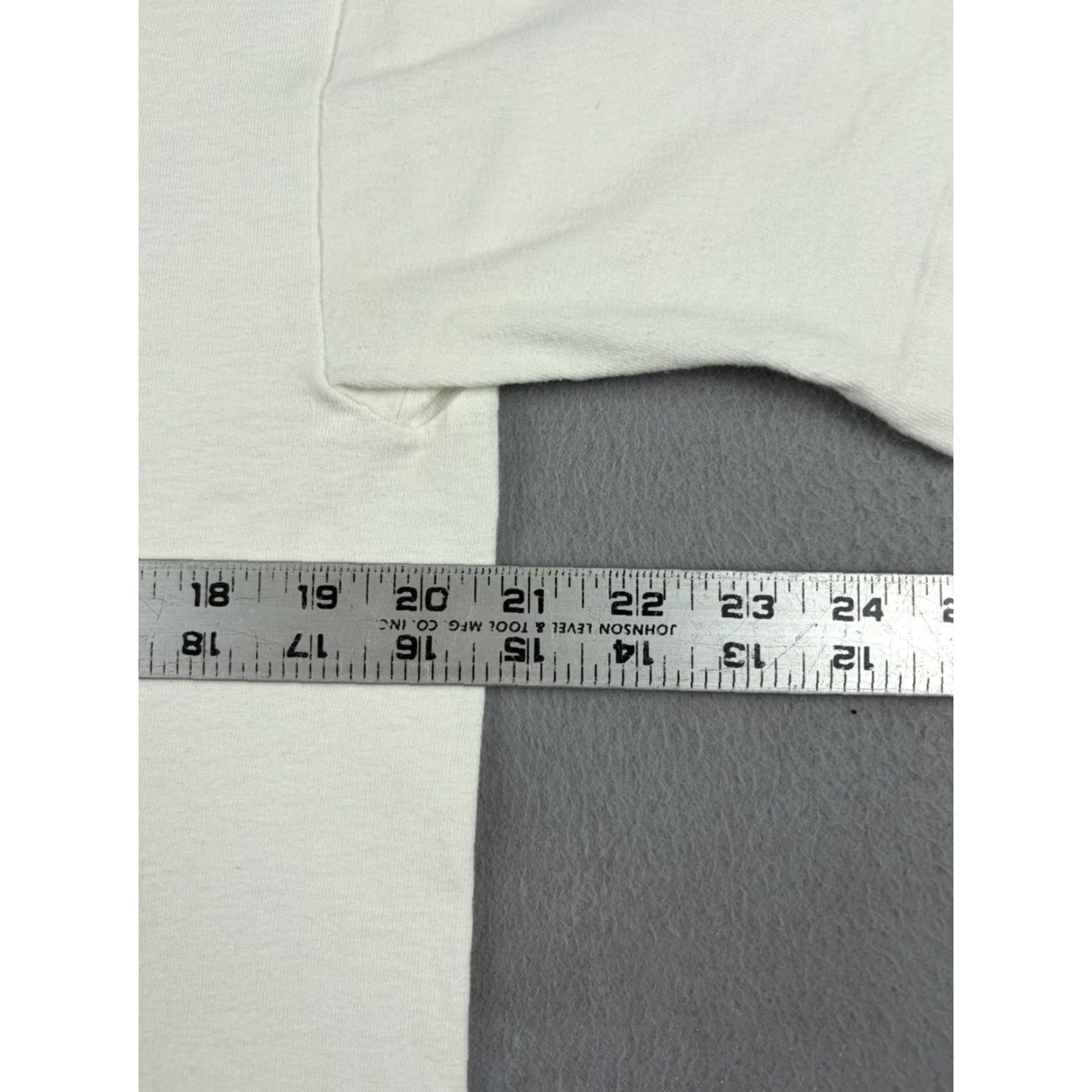 Fruit Of The Loom VINTAGE Fruit of the Loom T-Shirt 90s White Crew Neck Short Sleeve Adult L Graphic Print Lego Born To Build Mens Size US L / EU 52-54 / 3 - 5 Thumbnail