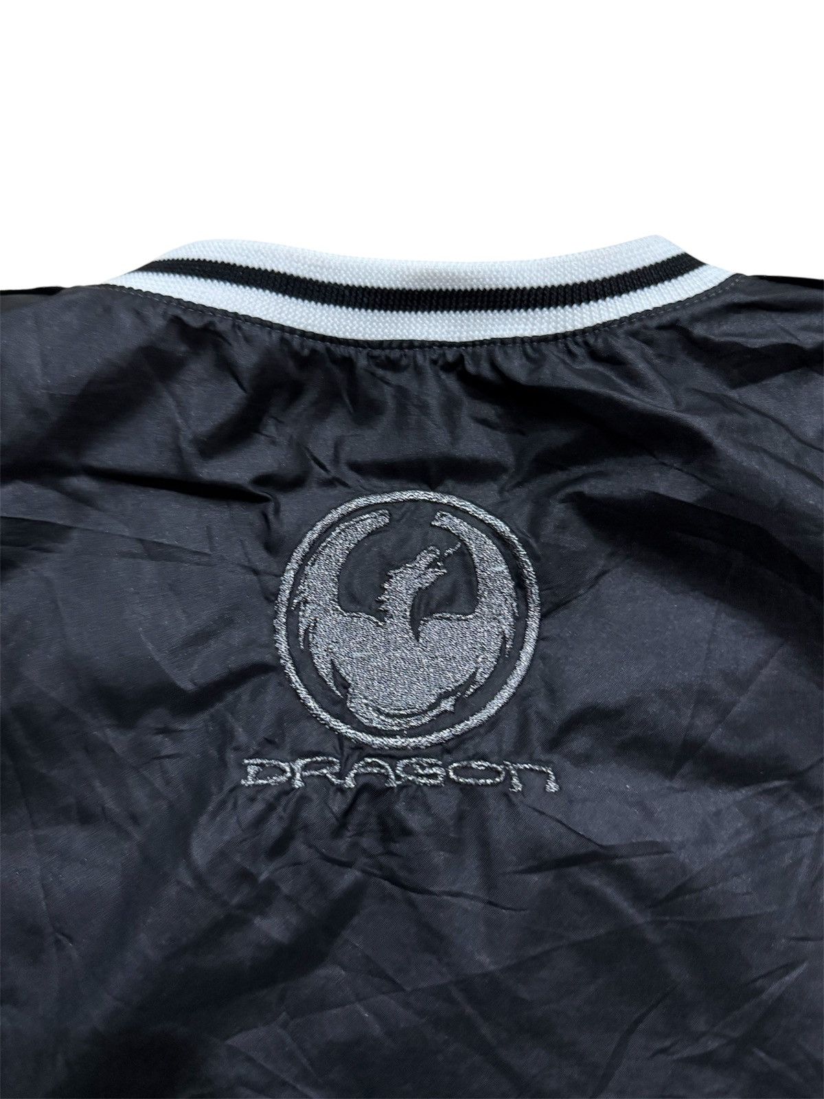 Japanese Brand VINTAGE DRAGON SKATEBOARD BAGGY SHIRT Size US XL / EU 56 / 4 - 4 Thumbnail