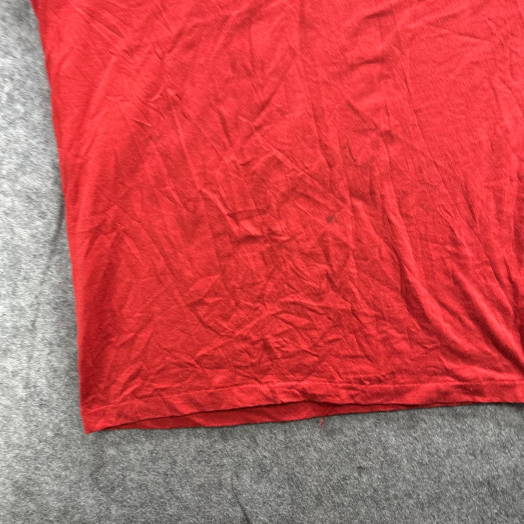 Fruit Of The Loom VINTAGE Sprint Shirt Mens Medium Red Community Volunteer Cares! Tee Made USA 90s Size US M / EU 48-50 / 2 - 5 Thumbnail