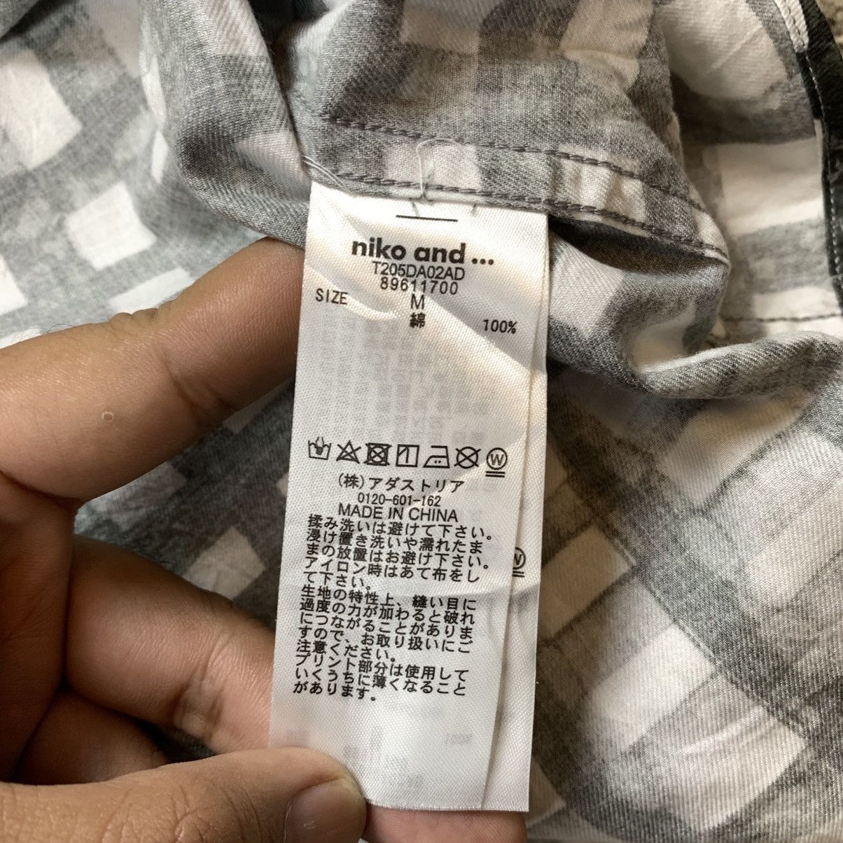 Issey Miyake × Japanese Brand × Tsumori Chisato TSUMORI CHISATO BY NIKO AND Long Sleeve Over Size Size US M / EU 48-50 / 2 - 7 Thumbnail