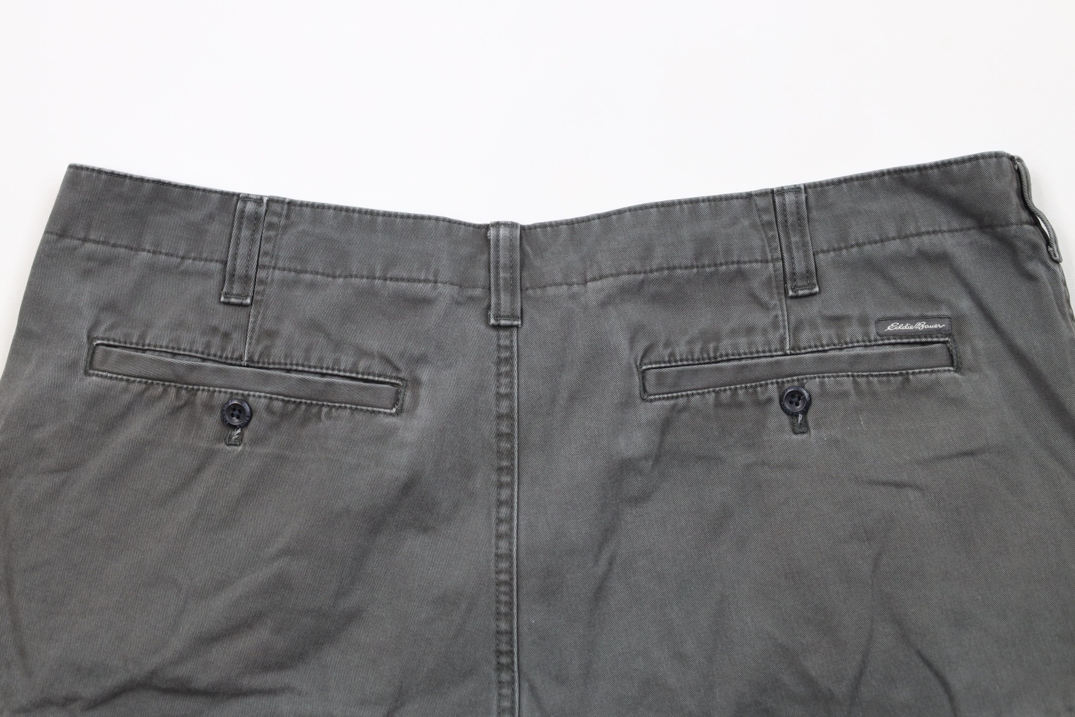 Eddie Bauer × Vintage Vintage Eddie Bauer Heavyweight Pigment Dye Cargo Shorts Size US 40 / EU 56 - 9 Thumbnail