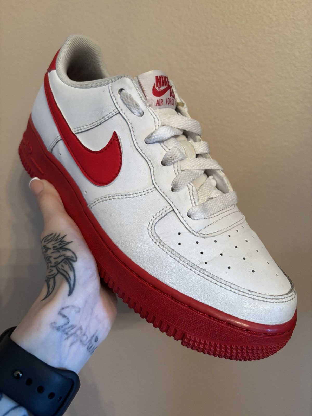 Nike Nike Air Force 1 GS 'White Red Sole' Size US 6.5 / EU 39-40 - 2 Thumbnail