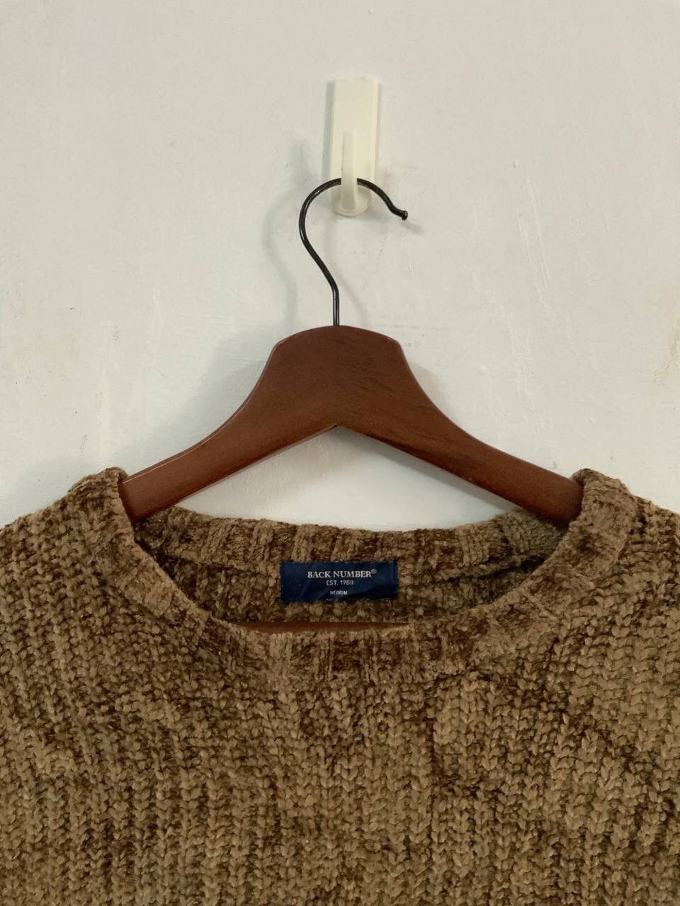 Japanese Brand Back Number Handknit Knitwear Size US M / EU 48-50 / 2 - 6 Thumbnail