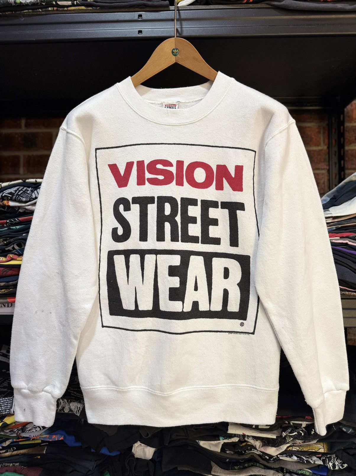 Vision Streetwear Vintage 80s Vision Streetwear Skateboard Backhit Logo Size US M / EU 48-50 / 2 - 1 Thumbnail