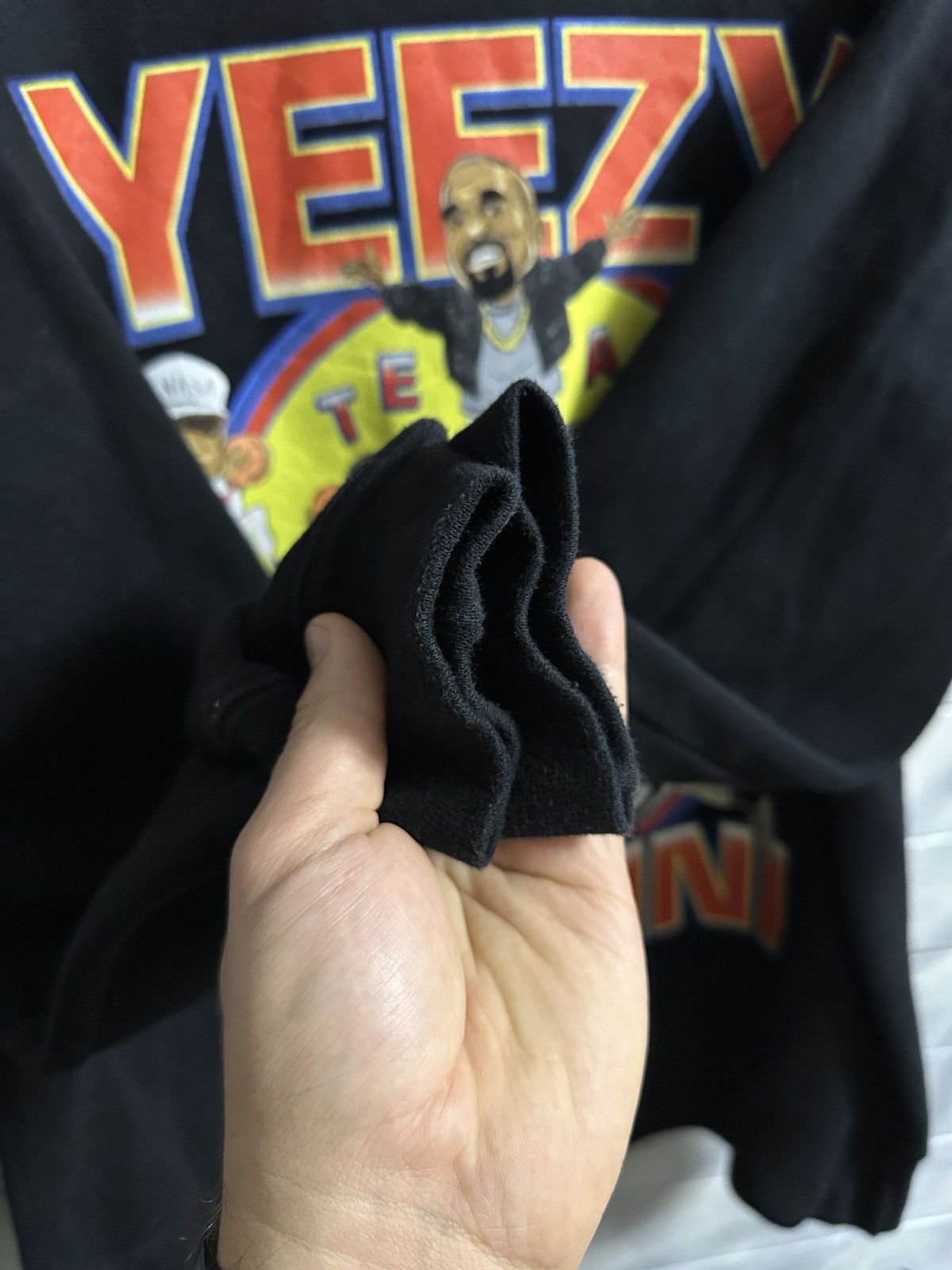 Market Rare Sweatshirt Yeezy Alumni Chinatown Market Size US L / EU 52-54 / 3 - 6 Thumbnail
