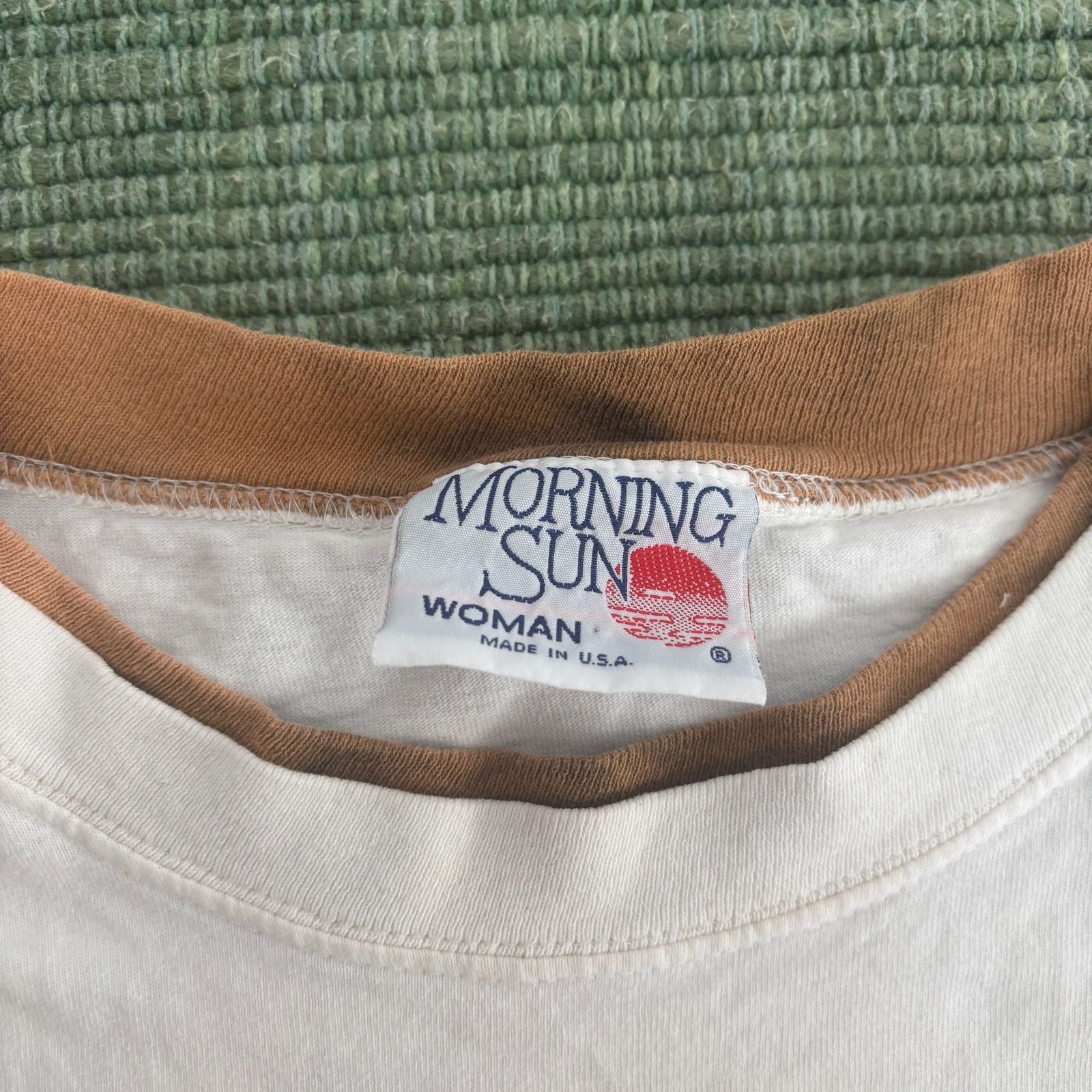 Vintage Vintage 90s big size morning sun nature grandma tee shirt Size US XXL / EU 58 / 5 - 6 Thumbnail