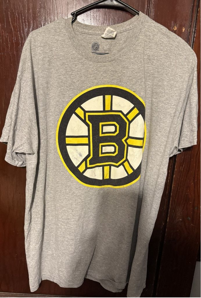 The Unbranded Brand Boston Bruins Zdeno Chara #33 Gray Tee Men's Sz XL Size US XL / EU 56 / 4 - 2 Thumbnail