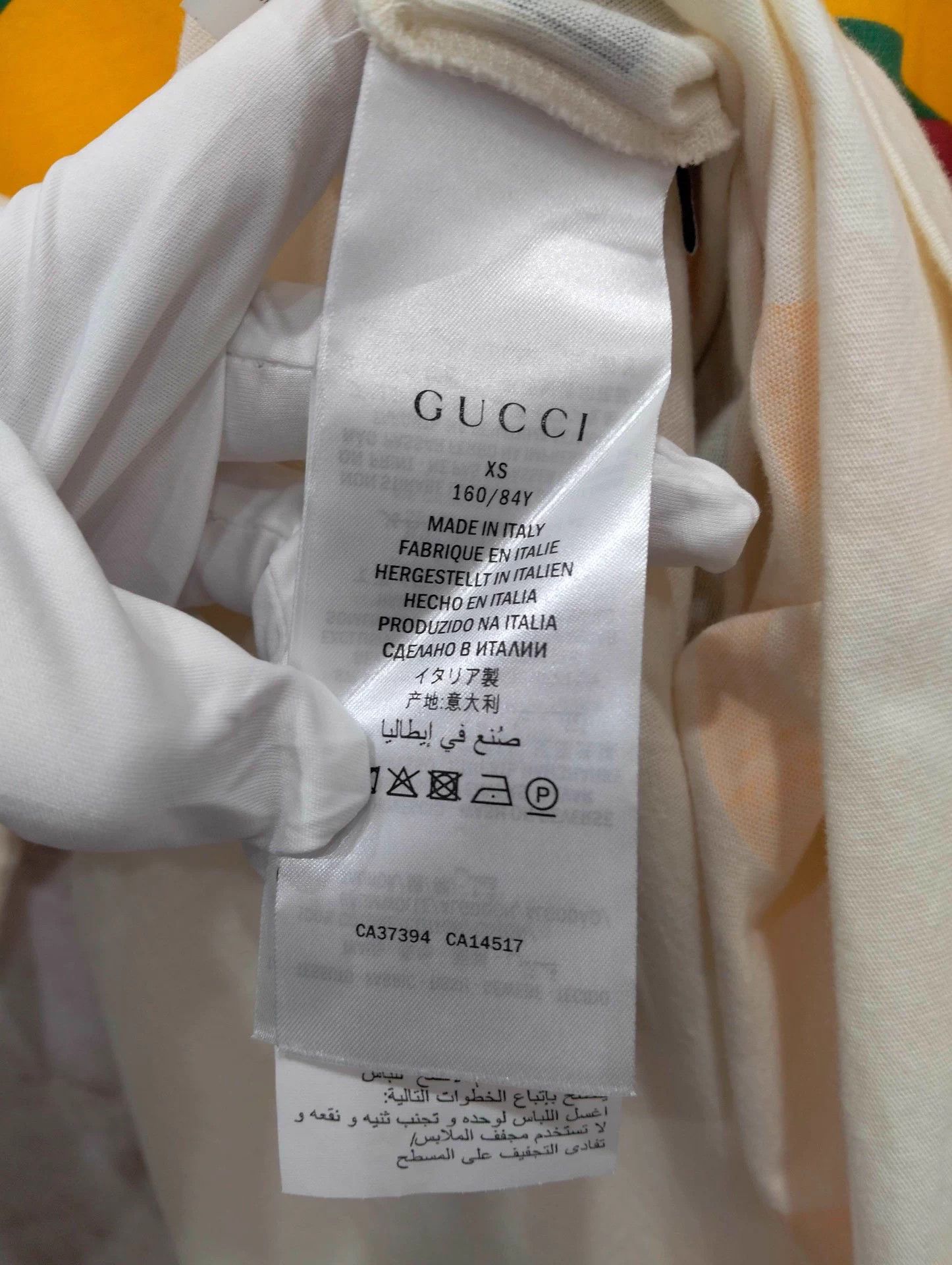 Gucci GUCCI Logo Print Crewneck Short Sleeve T-Shirt XS Size XS / US 0-2 / IT 36-38 - 4 Thumbnail