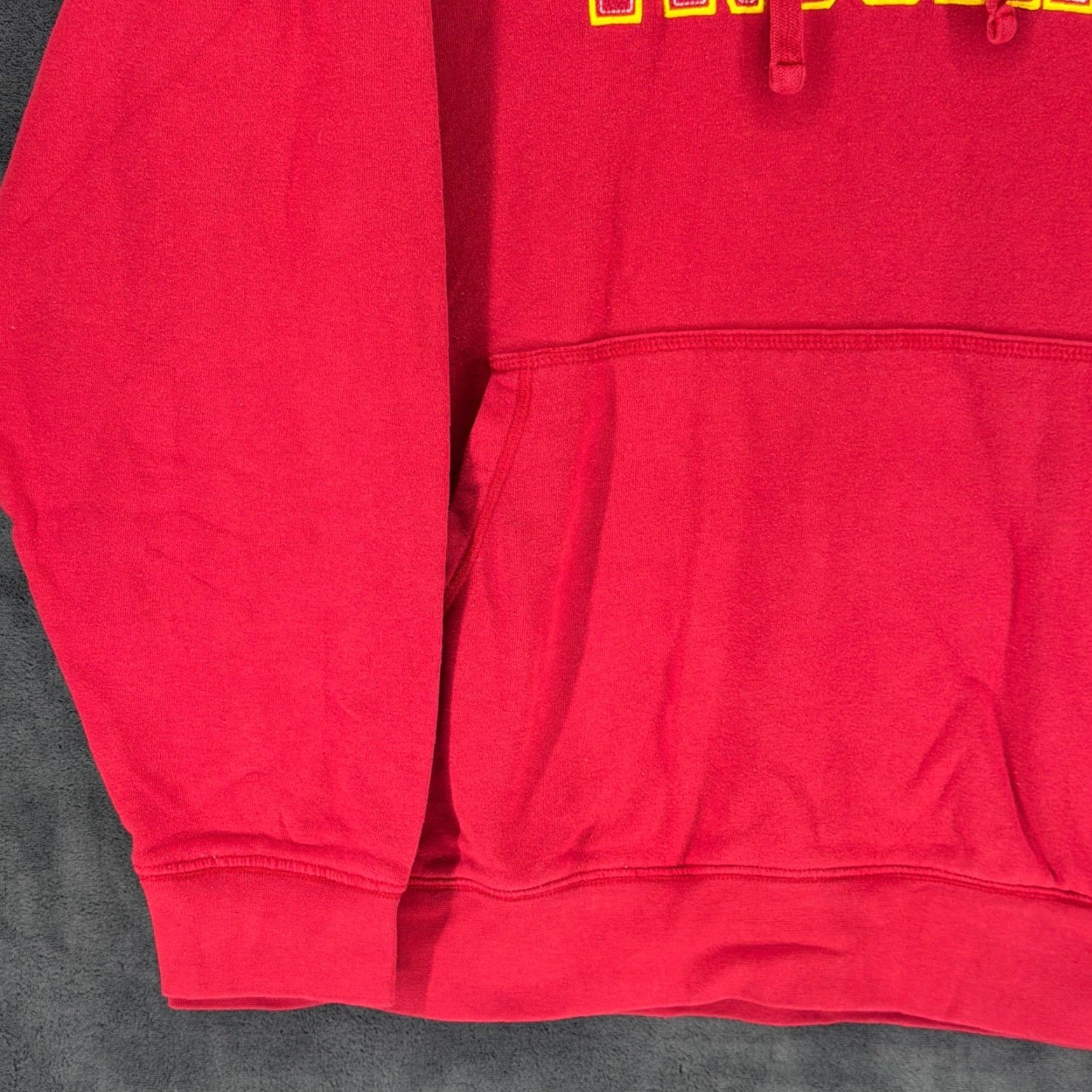 Champion Champion USC Trojans Hoodie Mens 2XL Red Pullover Sweatshirt NCAA Athleticwear Hoodie Size US XXL / EU 58 / 5 - 3 Thumbnail