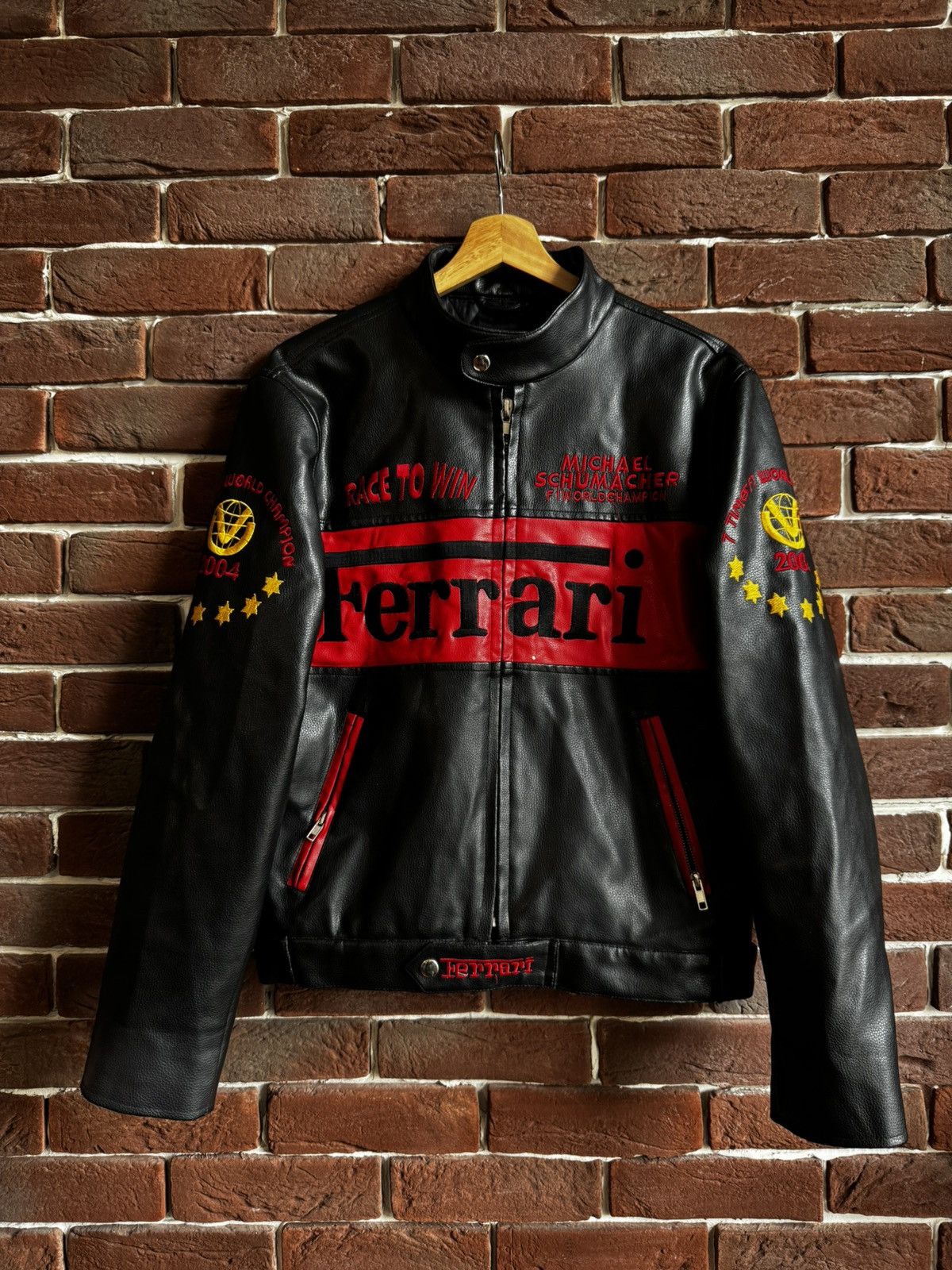 Vintage Ferrari Faux Leather Racing Formula One Rare Hype Jacket Size US S / EU 44-46 / 1 - 1 Thumbnail
