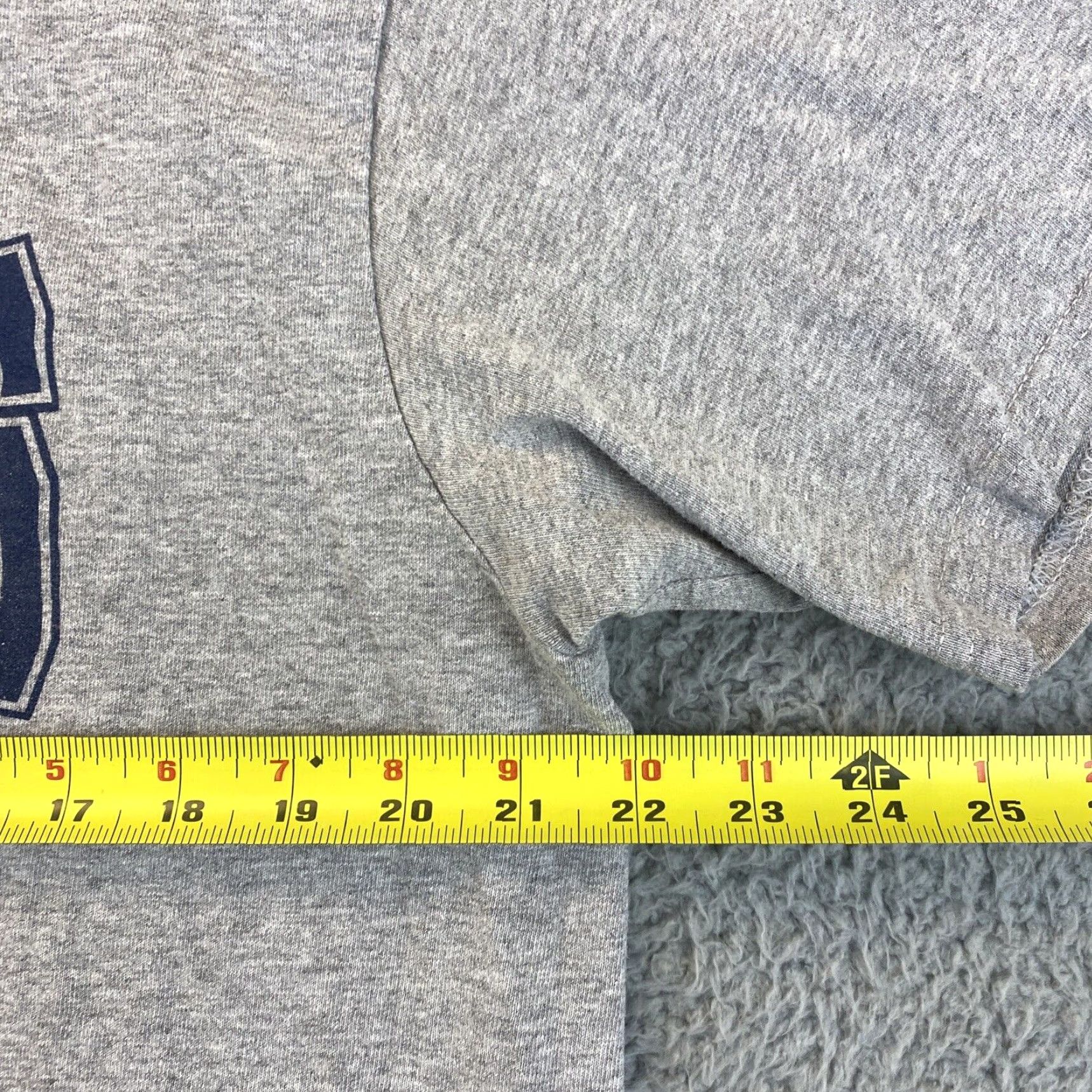 NFL VINTAGE Denver Broncos T-Shirt Graphic Shirt Men XL Gray 1990s NFL Football Mens XL Size US XL / EU 56 / 4 - 4 Thumbnail
