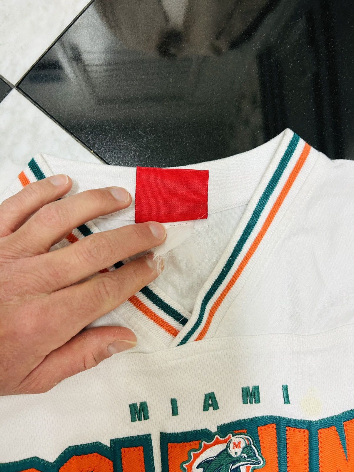 NFL Miami Dolphins Size US XL / EU 56 / 4 - 3 Thumbnail