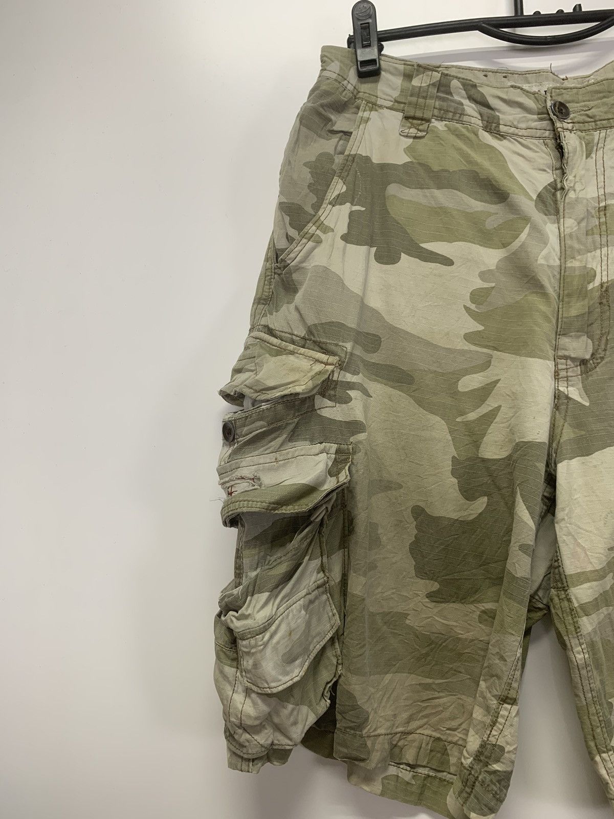 Japanese Brand × Vintage Vintage Camo short pant Size US 30 / EU 46 - 4 Thumbnail