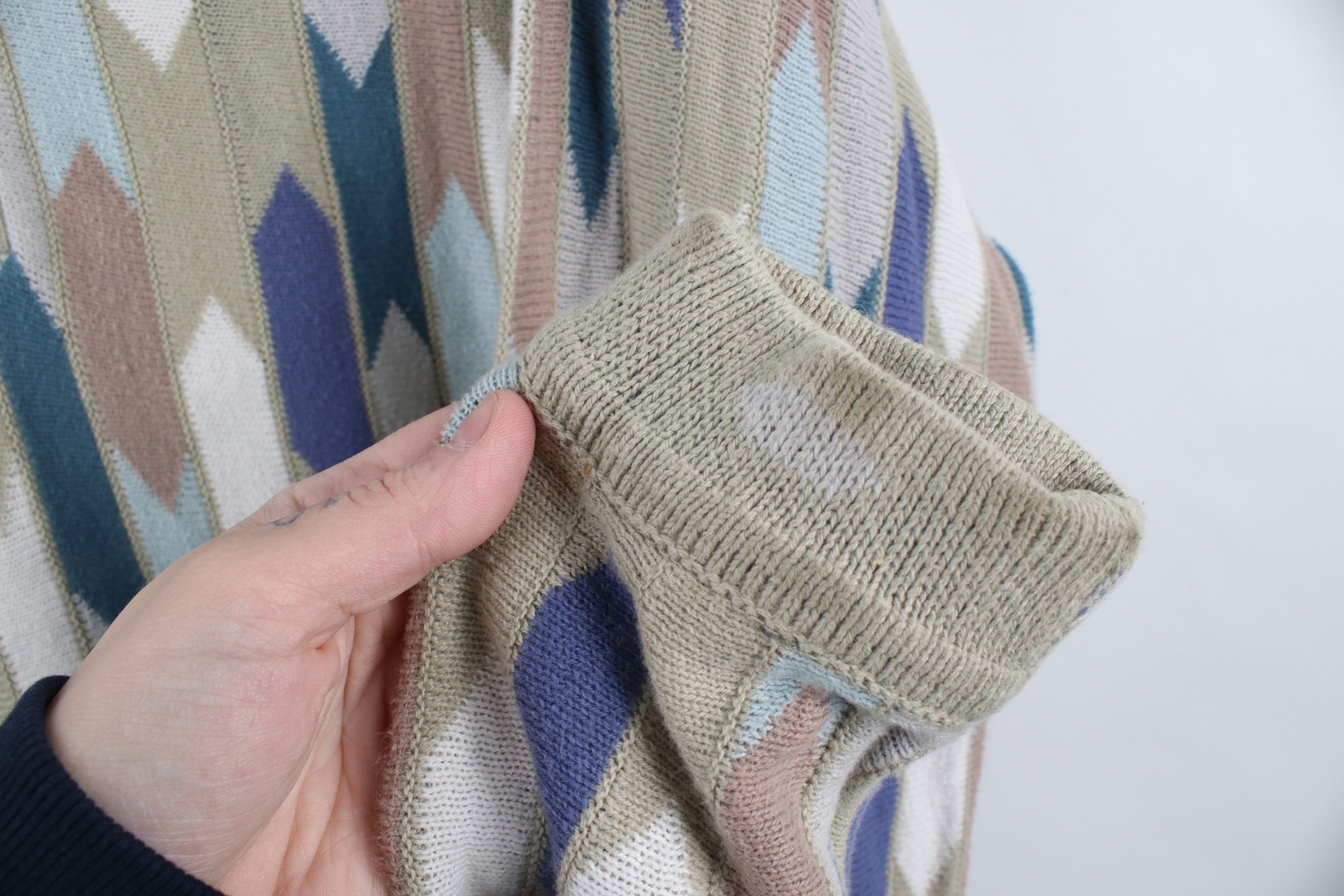 Vintage Vintage 90s Coogi Style Rainbow Knit Collared Sweater Size US M / EU 48-50 / 2 - 6 Thumbnail