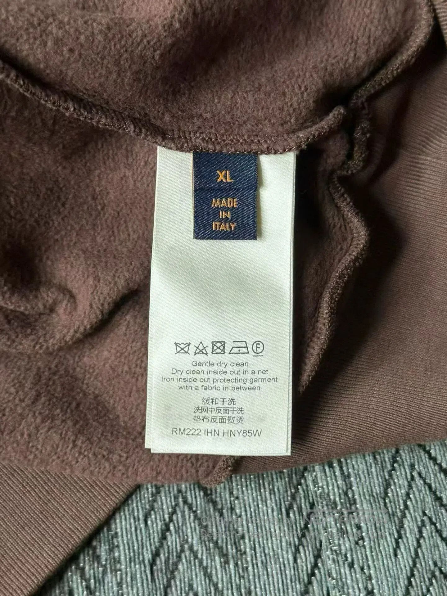 Louis Vuitton Louis Vuitton LV Bee Hoodie. Size US XL / EU 56 / 4 - 4 Thumbnail