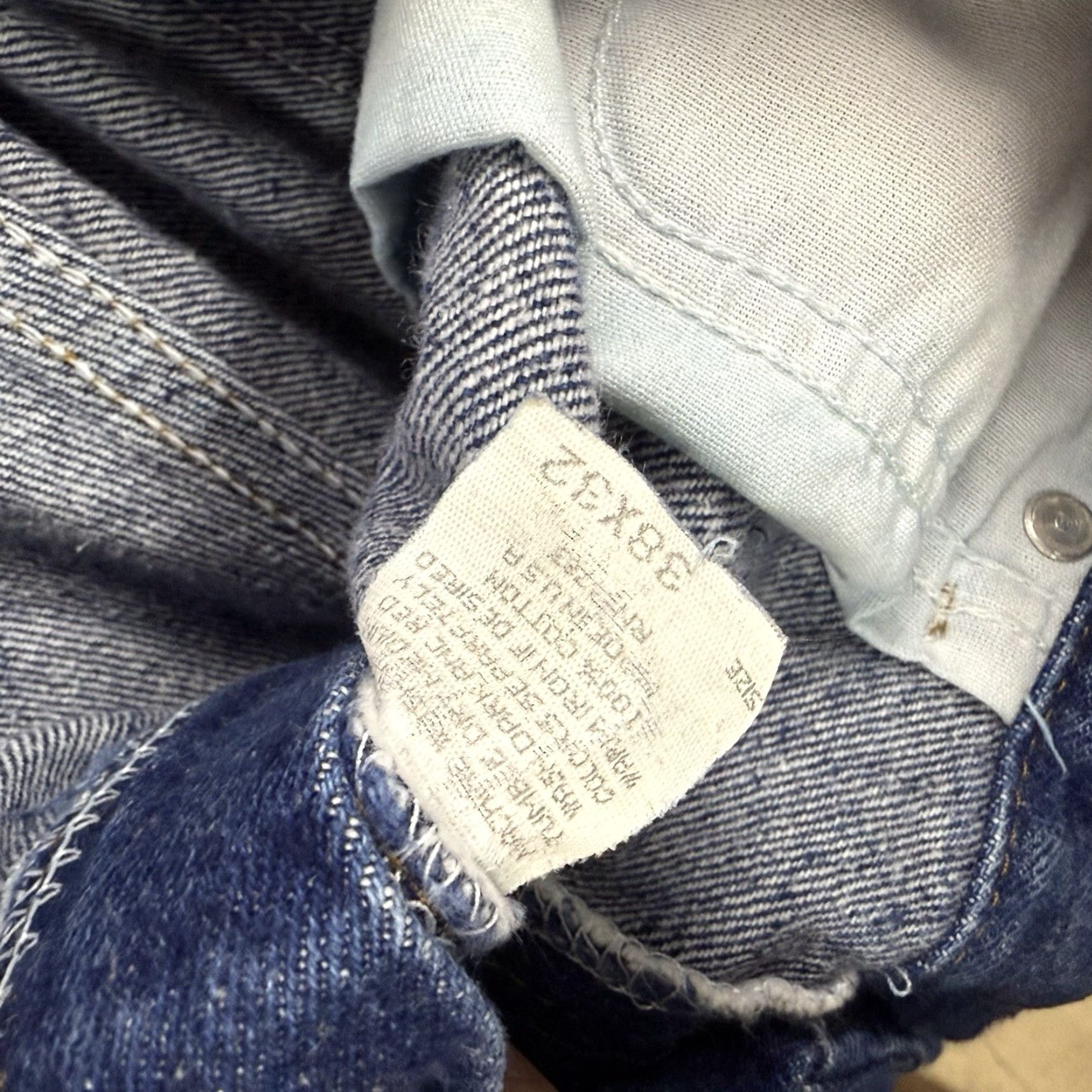 Lee VINTAGE Lee Jeans 38x32 Denim Blue Indigo USA Union Made Men Straight Jeans Inseam 32 Regular Size Mens Size US 38 / EU 54 - 2 Thumbnail